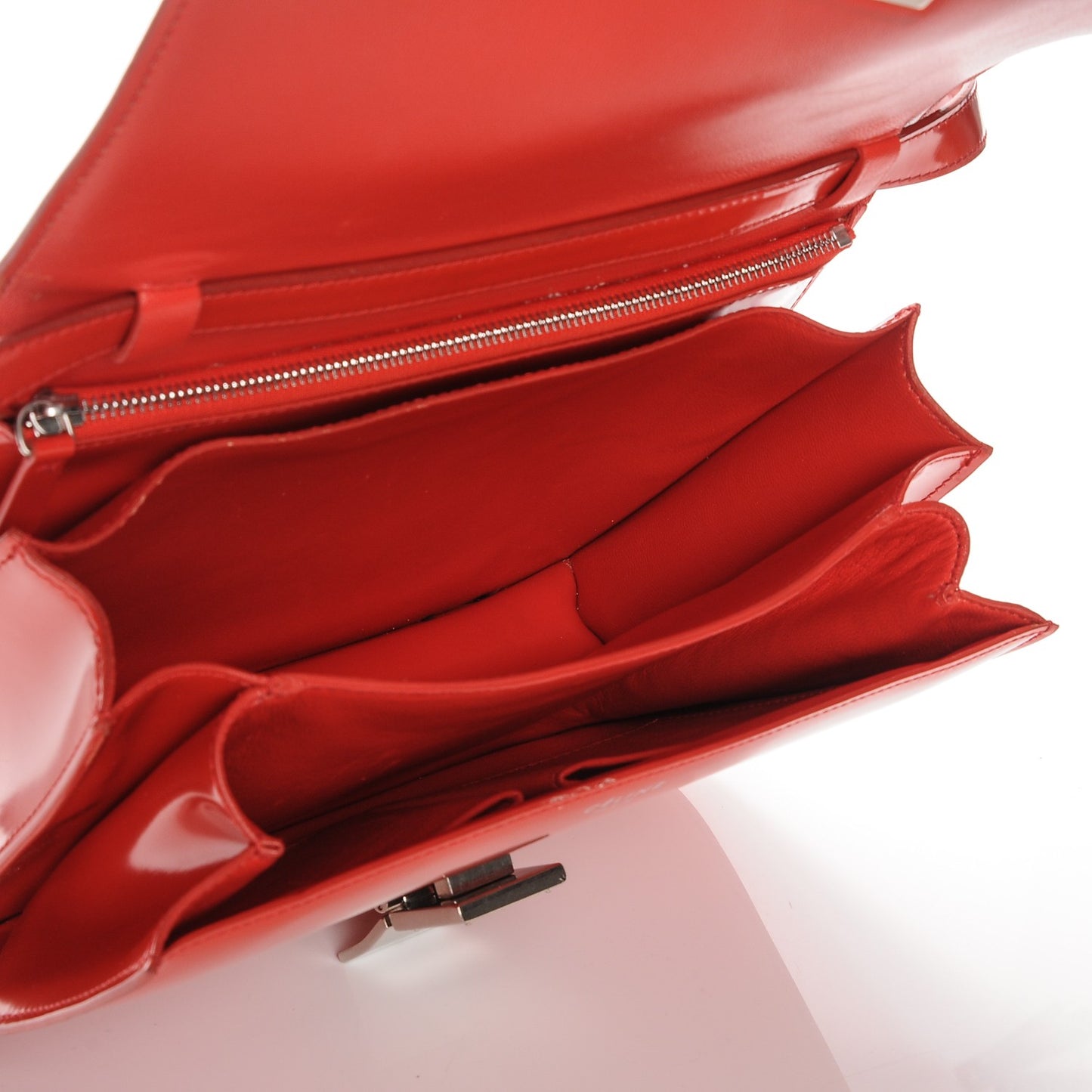 Spazzolato Calfskin Classic Box Medium Flap Vermillion