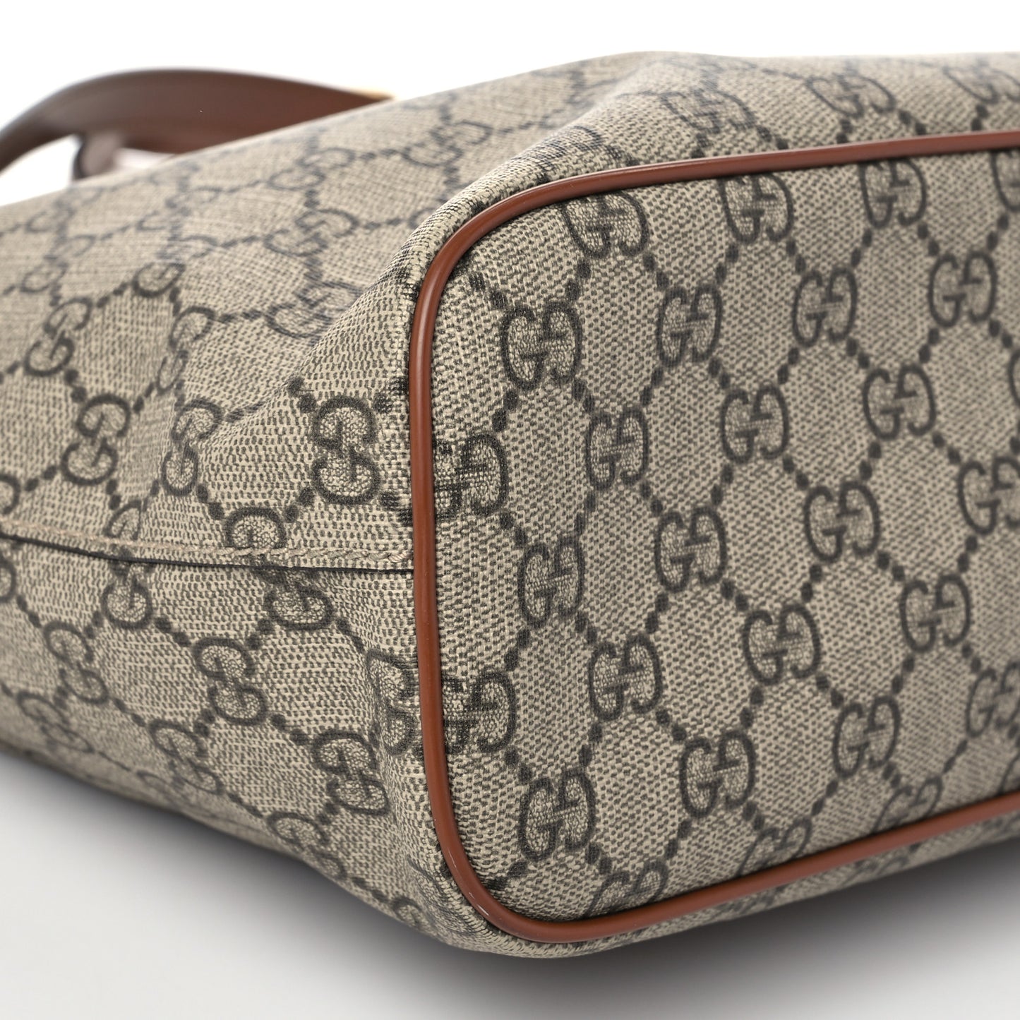 Soft GG Supreme Monogram Small Crossbody Tote Beige Cuir