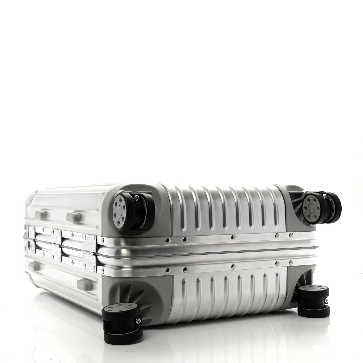 Rimowa Aluminum Original Cabin S Silver 3 of 14