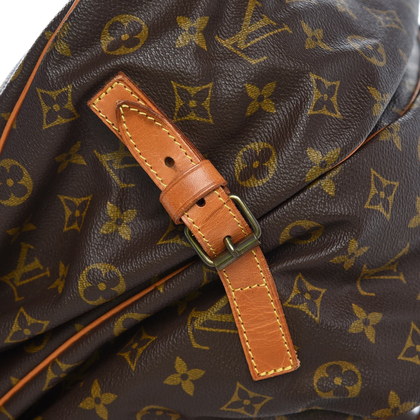 Monogram Saumur 35