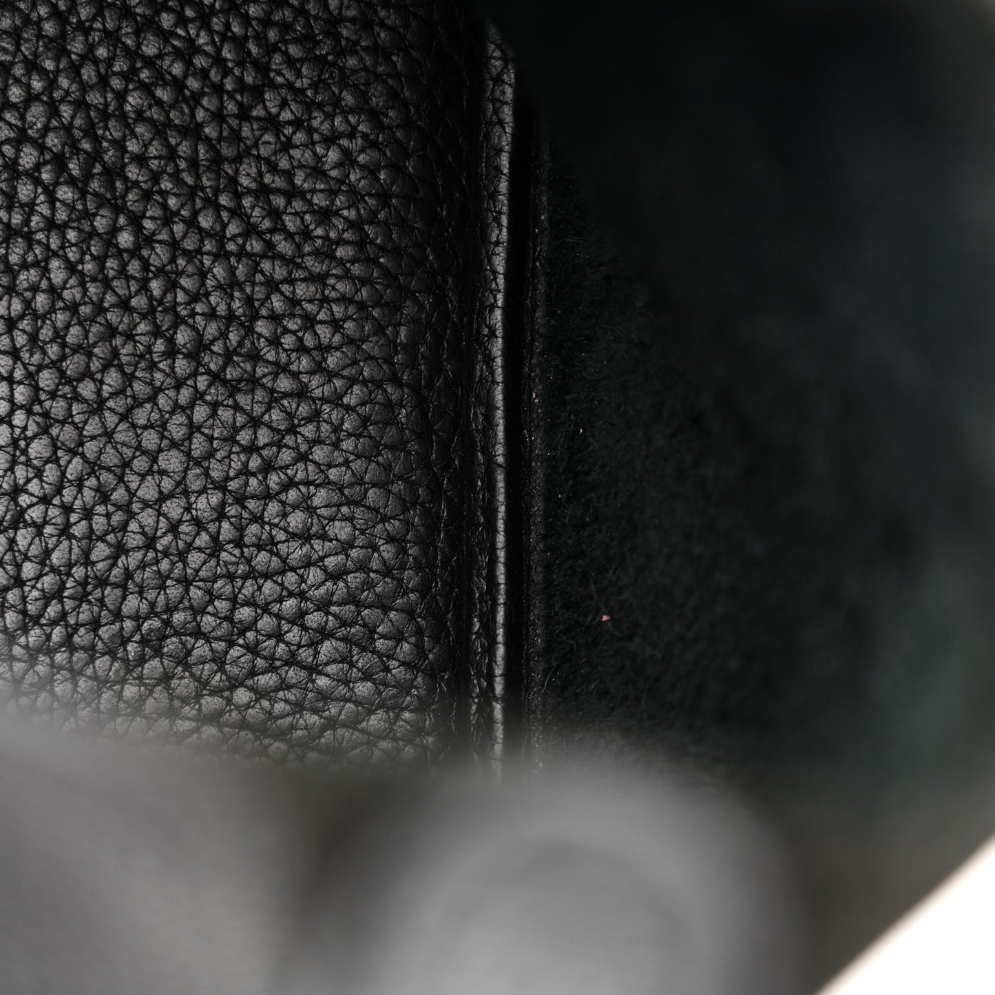 Taurillon Clemence Picotin Lock 18 PM Black