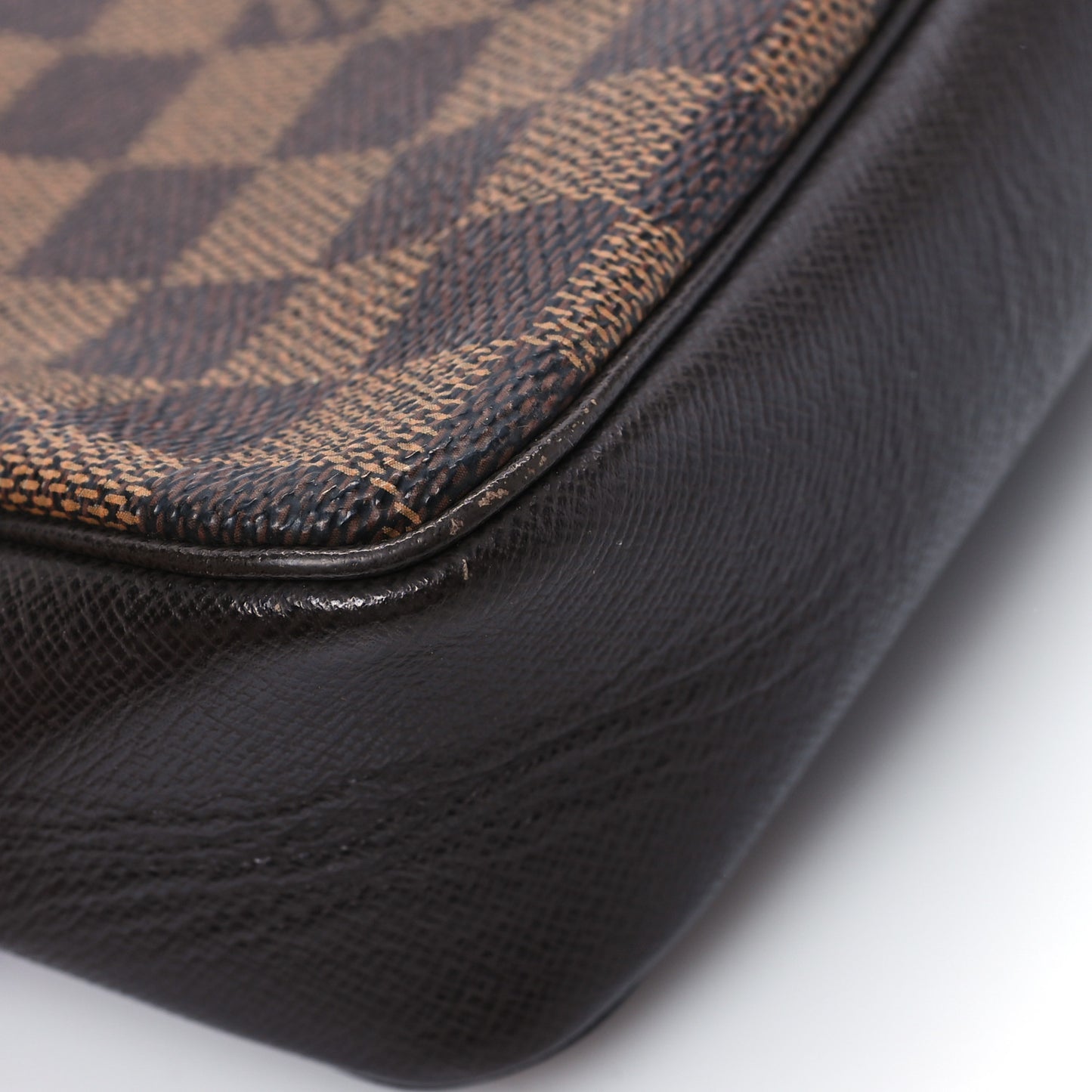 Damier Ebene Trousse Make Up Bag Pochette