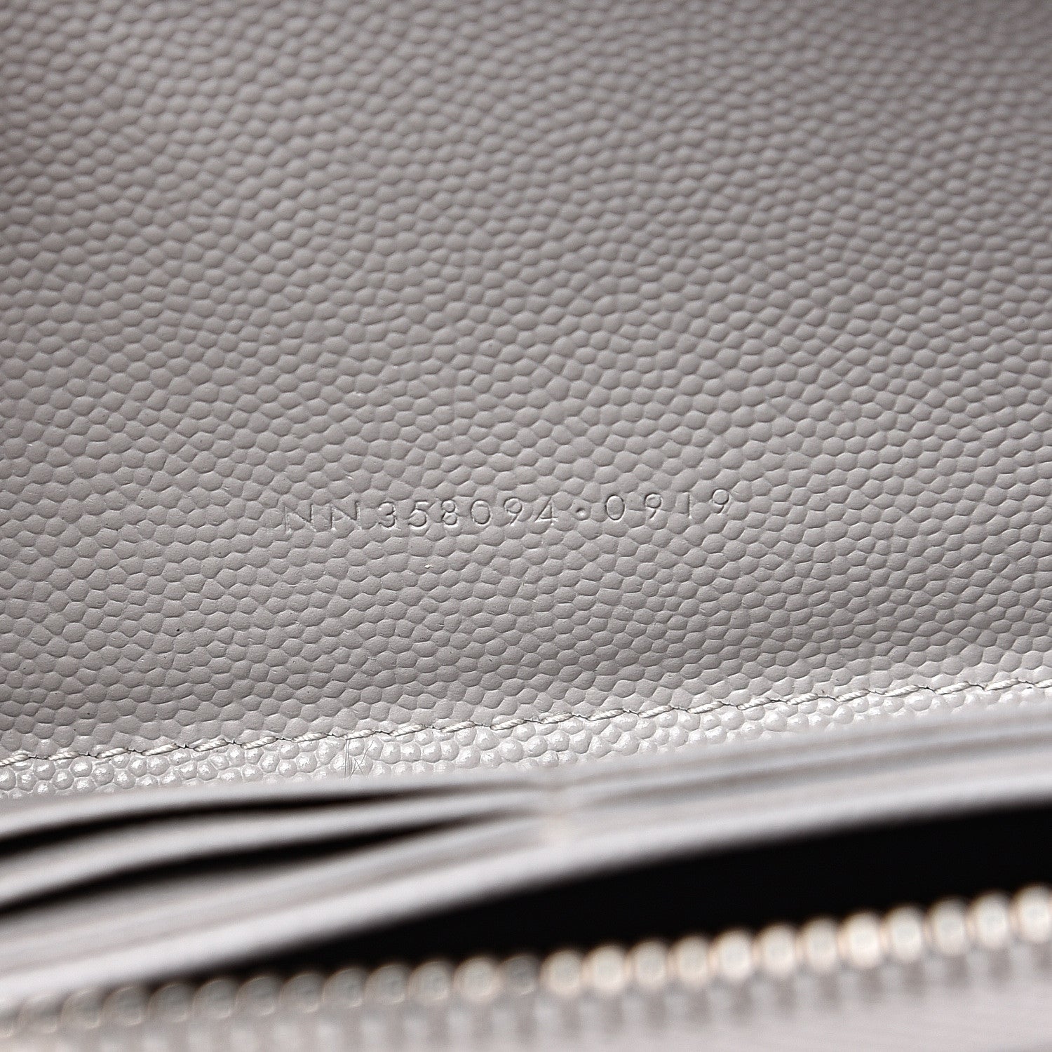 Saint Laurent Grain De Poudre Matelasse Chevron Monogram Zip Around Wallet Granite 6 of 8