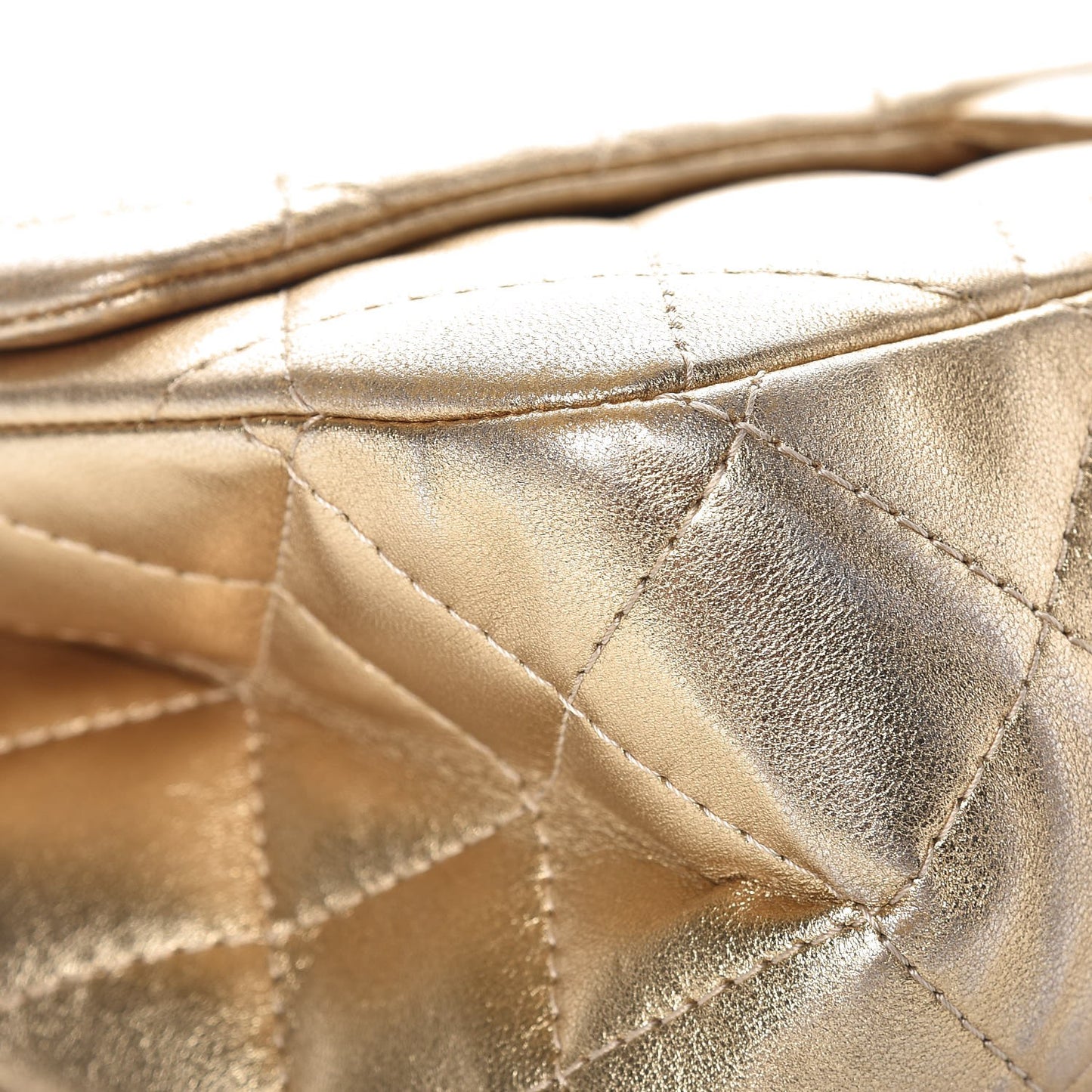 Metallic Lambskin Quilted 2.55 Reissue 227 Flap Gold