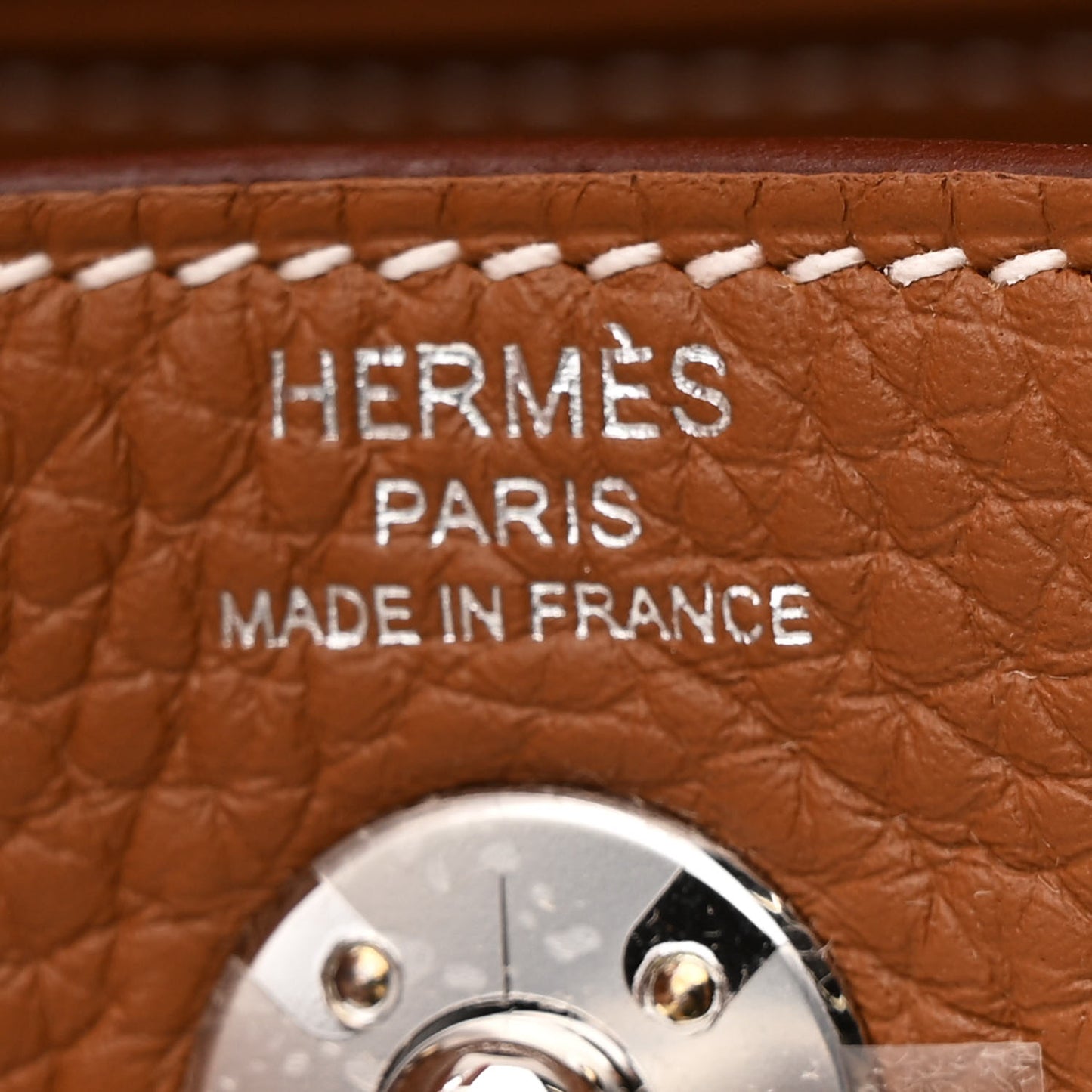 Taurillon Clemence Mini Lindy 20 Gold