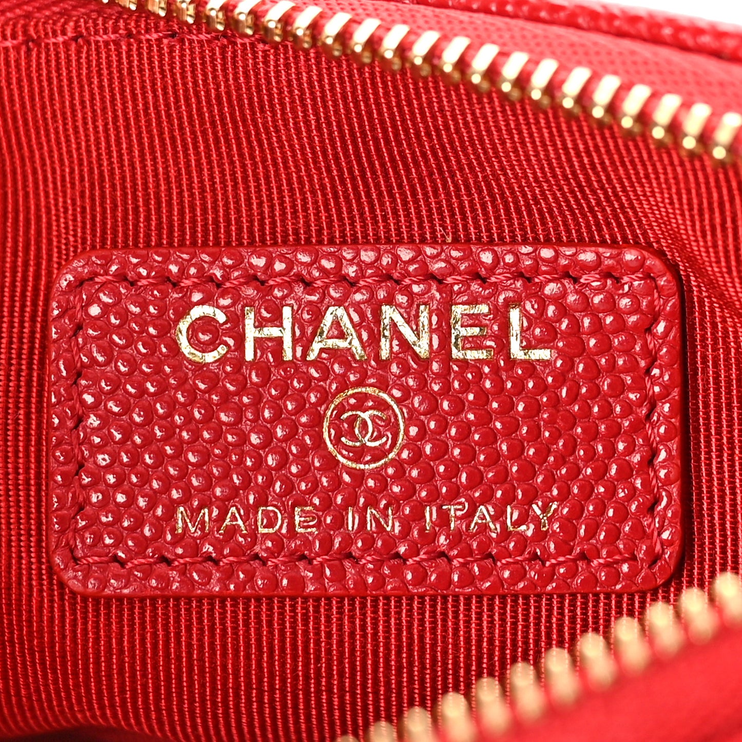 Caviar Quilted Small Cosmetic Case Red