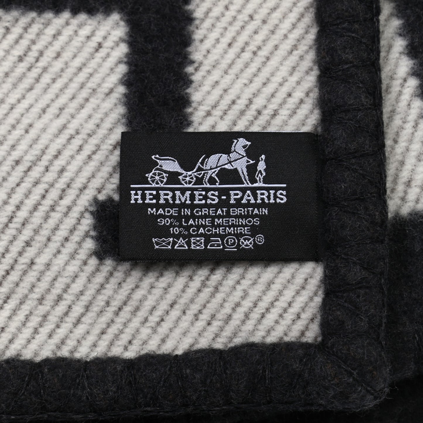 Wool Cashmere Avalon Blanket Ecru Gris Fonce