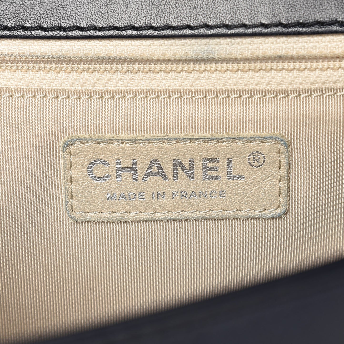 Perforated Lambskin Quilted New Medium Boy Flap Navy