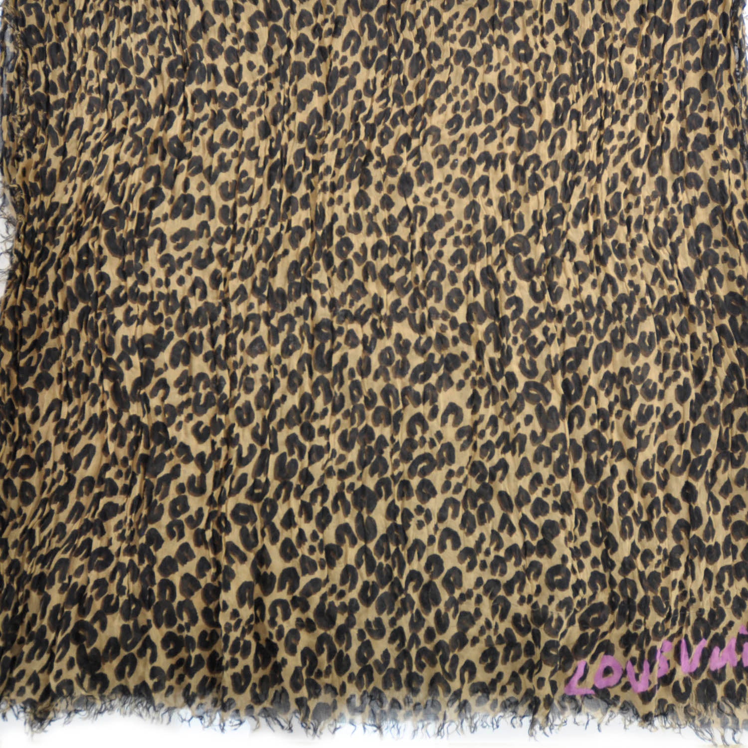 Louis Vuitton Cashmere Silk Leopard Etole Stole 2 of 5