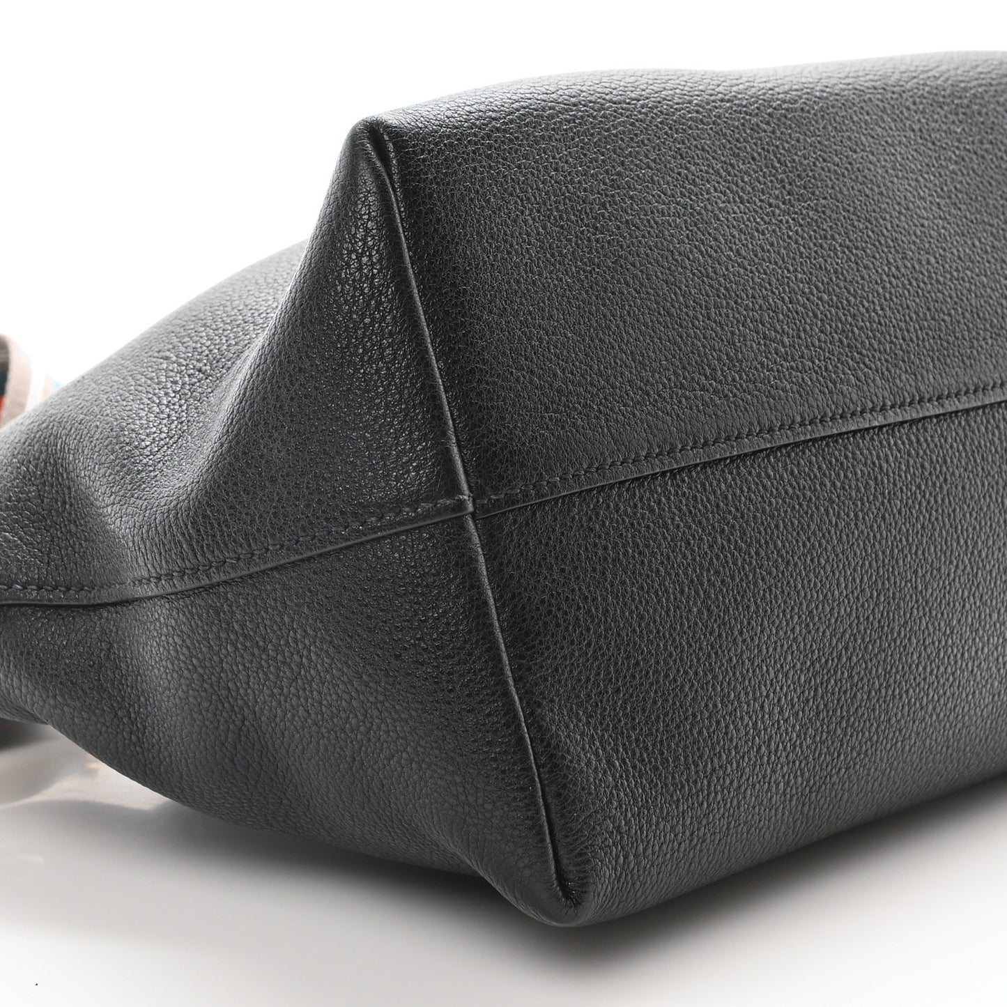 Vitello Daino Small Tote  Black