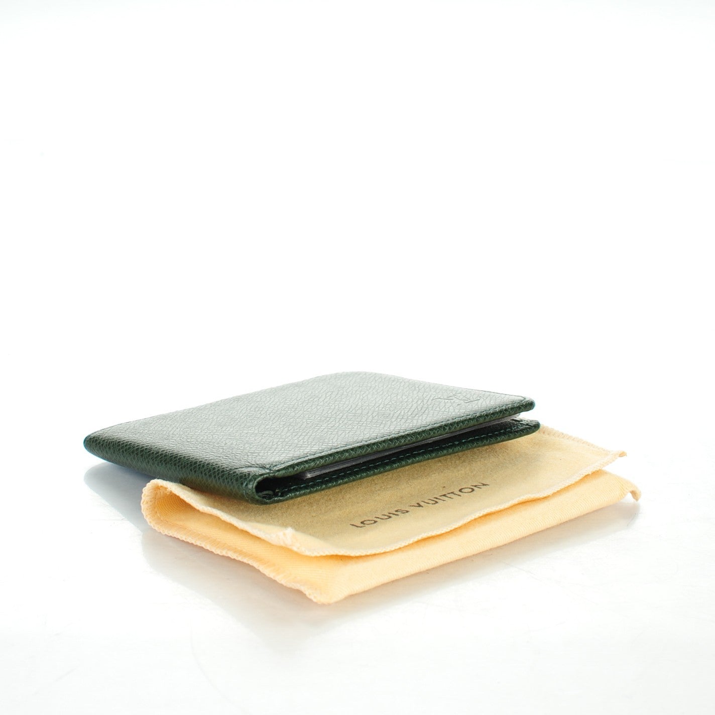 Louis Vuitton Taiga Mens Porte-Billets 3 Card Billfold Wallet Epicea 4 of 7