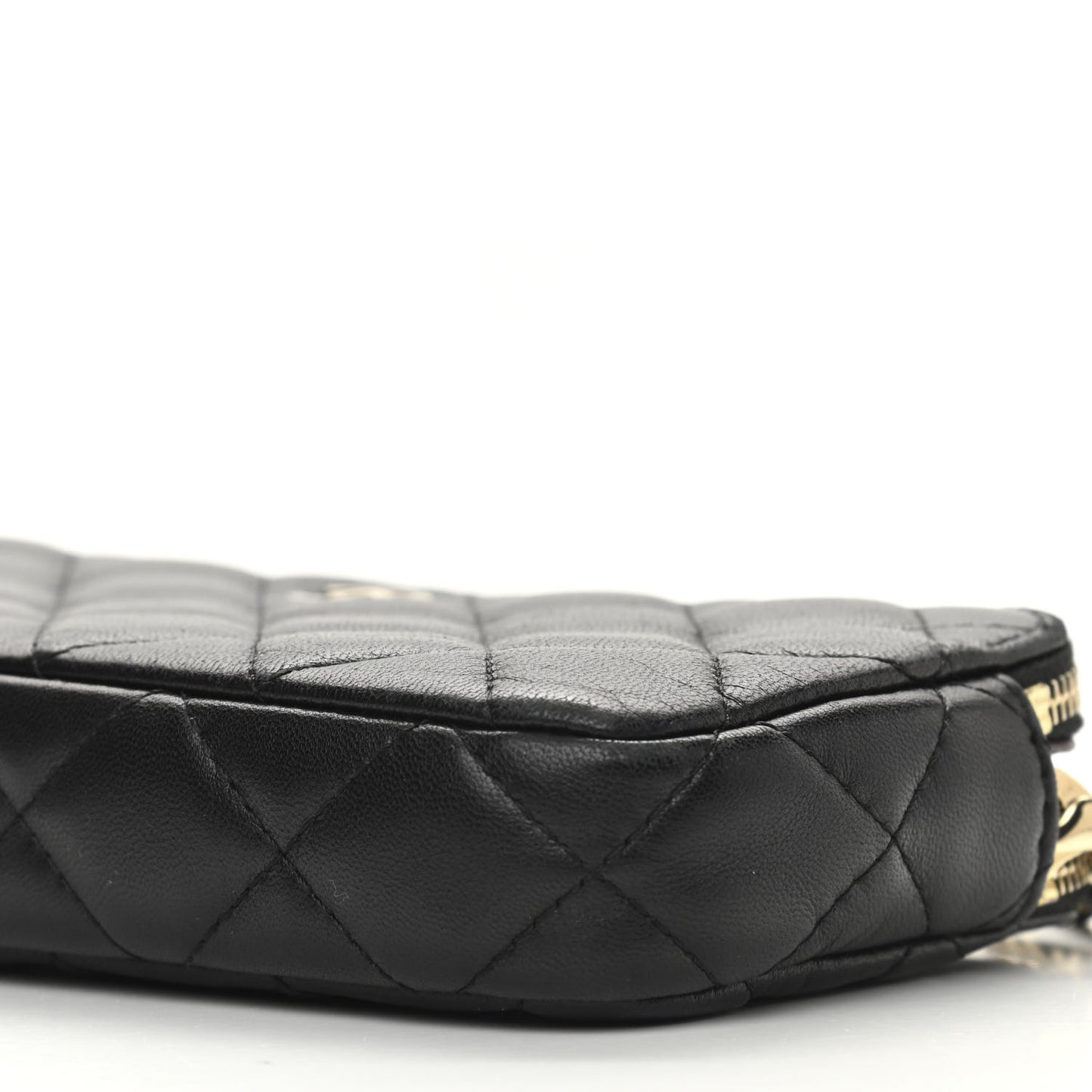 Lambskin Quilted Small Clutch With Chain Black