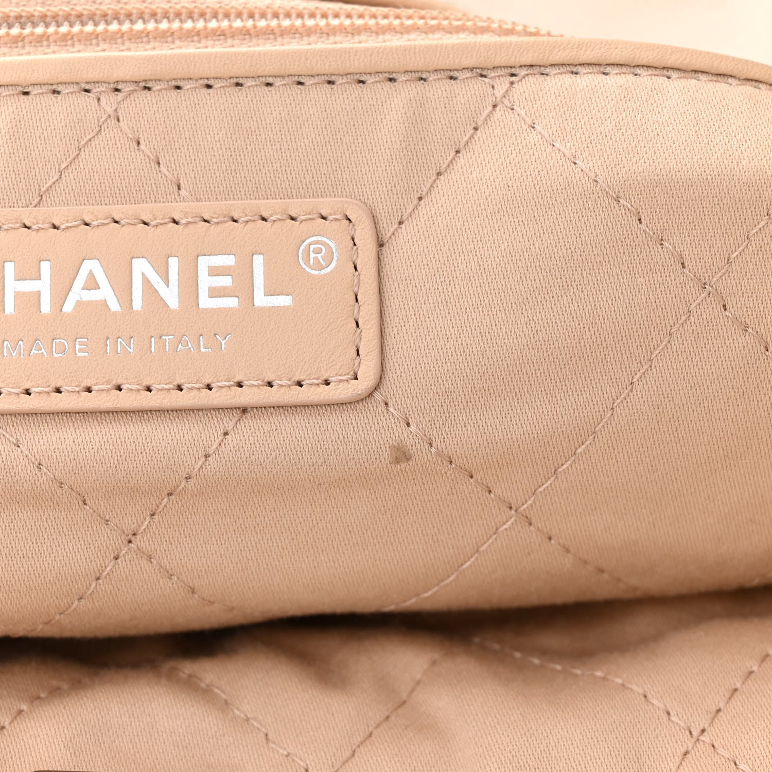 Chanel Shiny Calfskin Quilted Chanel 22 White 15 of 15