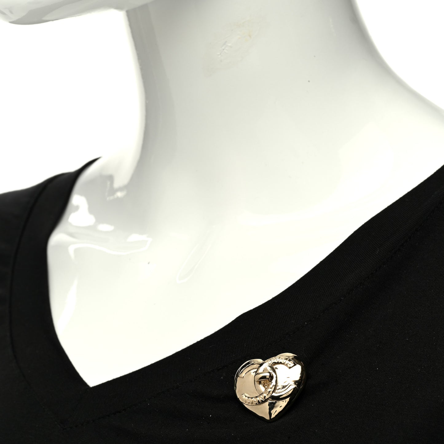 Metal CC Heart Turnlock Brooch Gold