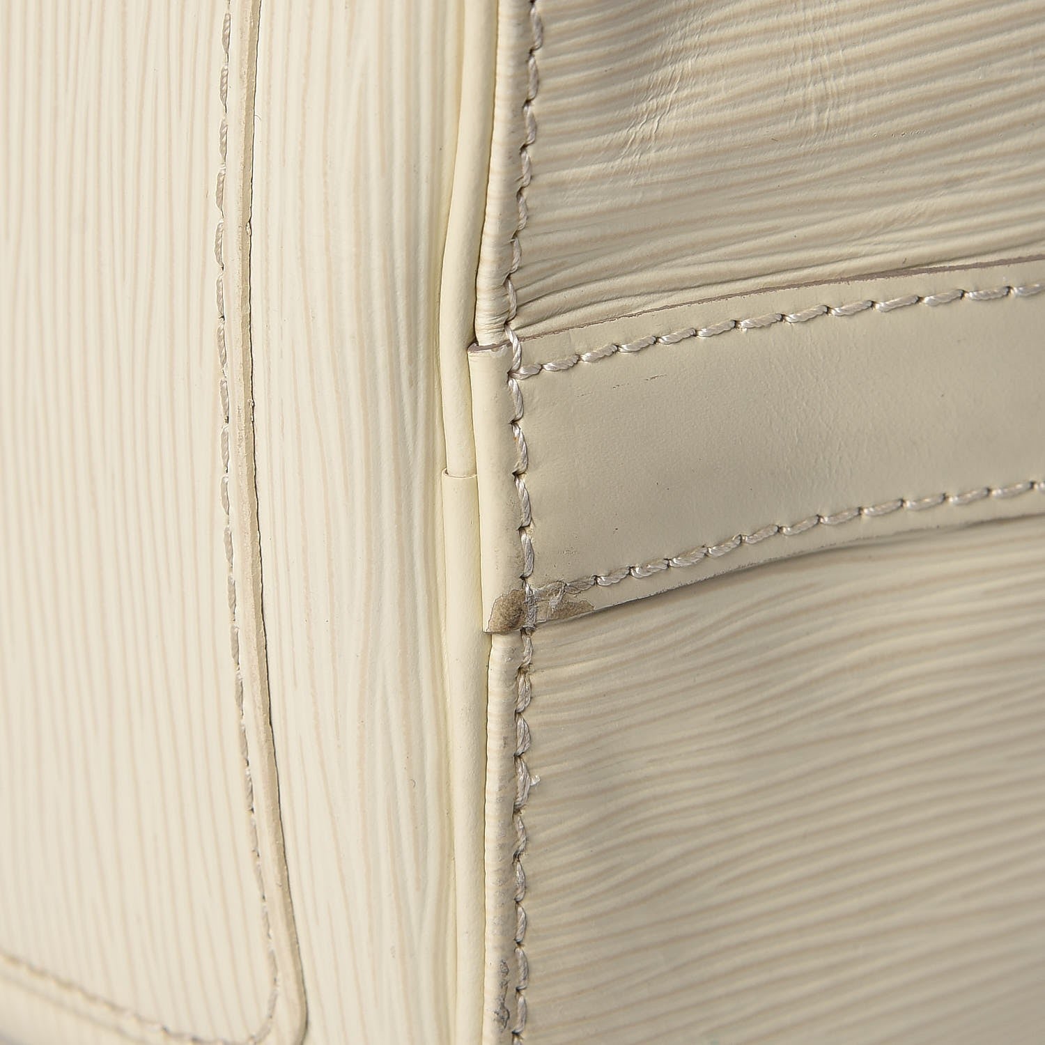 Louis Vuitton Epi Speedy 30 Ivory 13 of 17