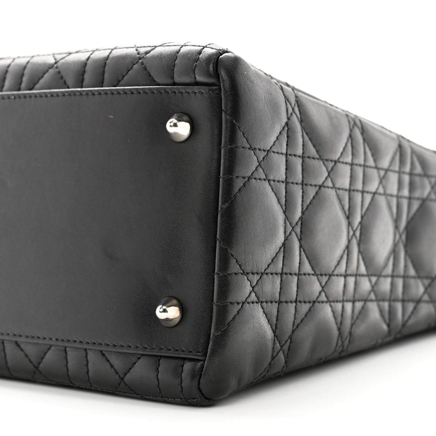 Lambskin Cannage Bow Medium Lady Dior Black