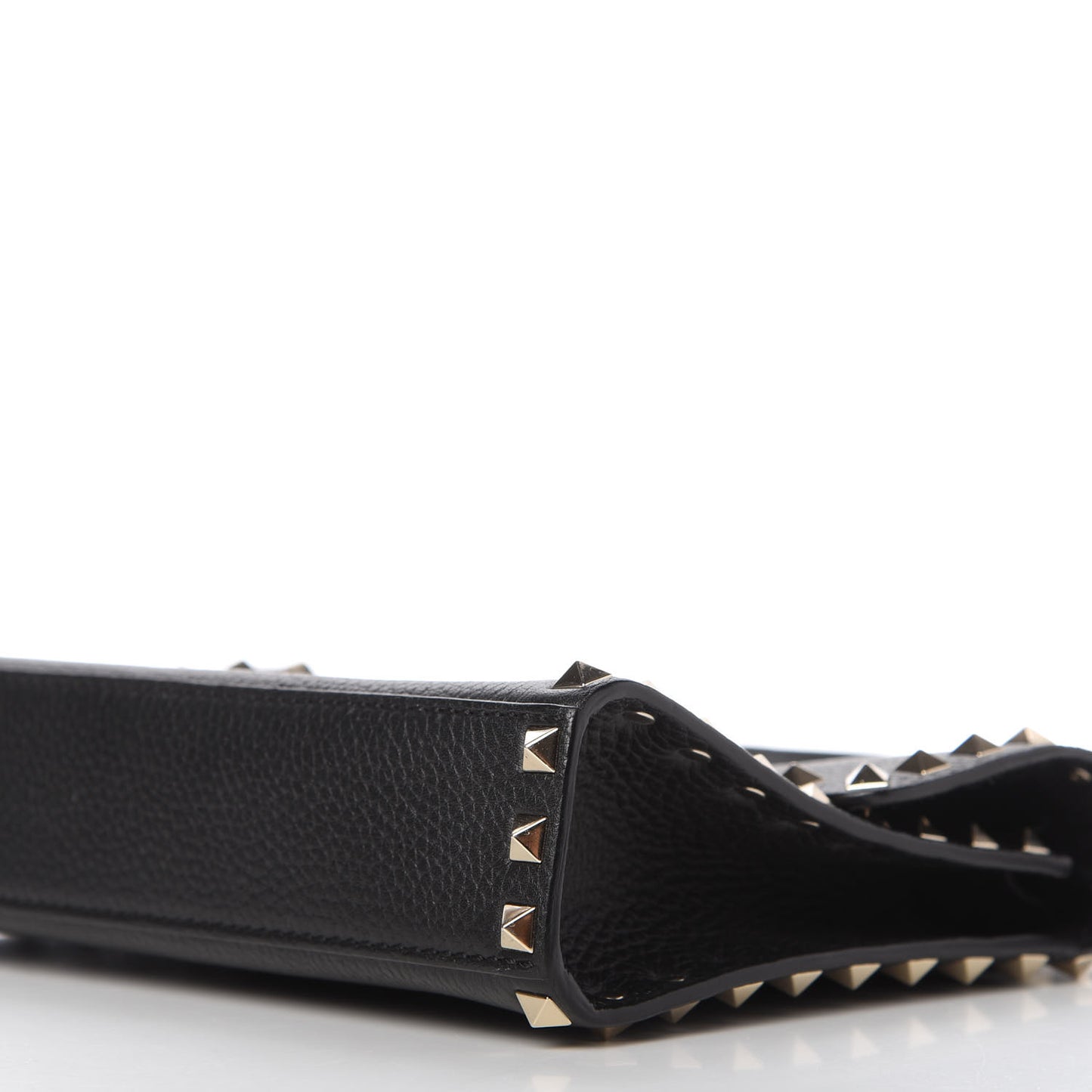 Pebbled Calfskin Medium Rockstud Flip Lock Crossbody Bag Black