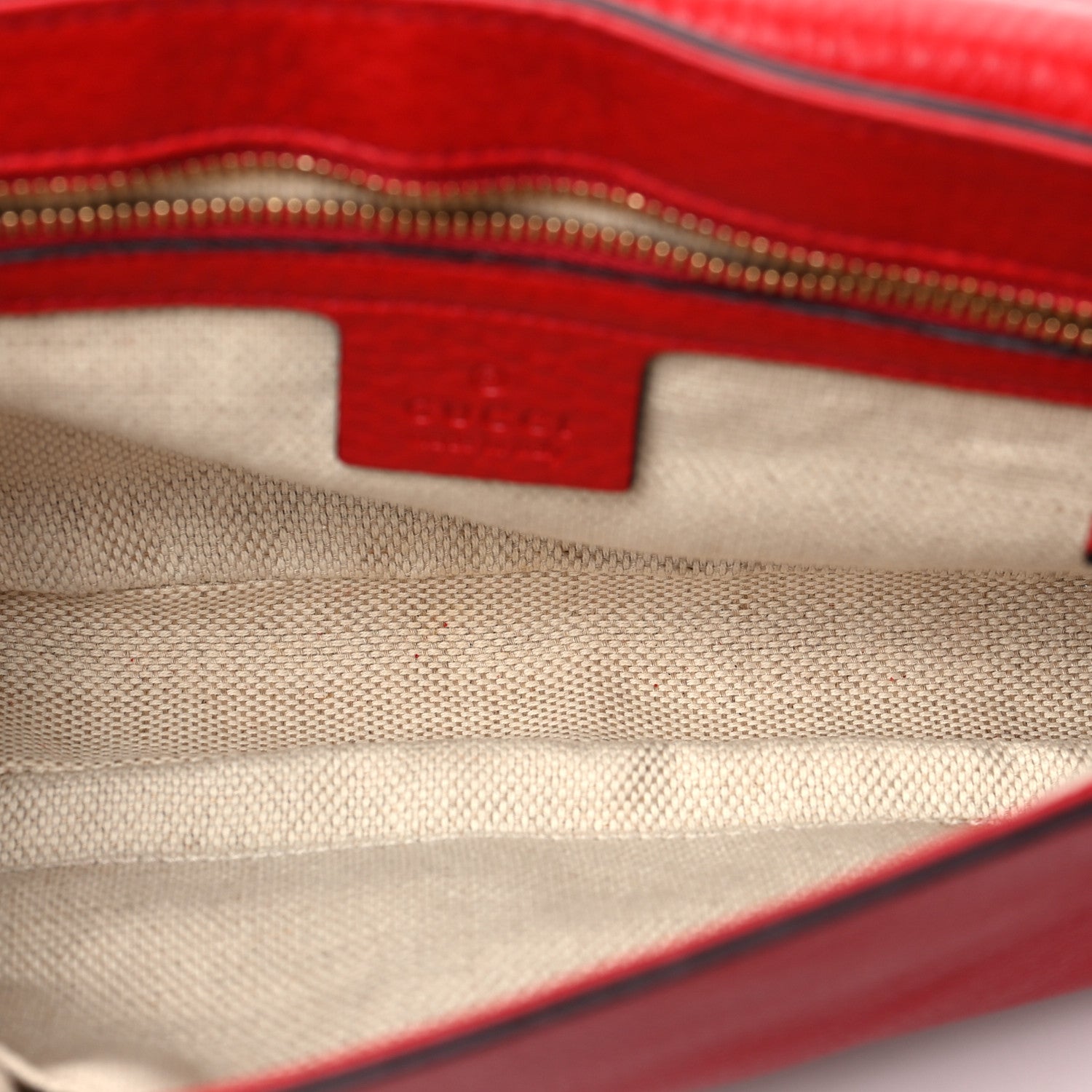 Gucci Pebbled Calfskin Medium Soho Flap Crossbody Tabasco Red 5 of 8