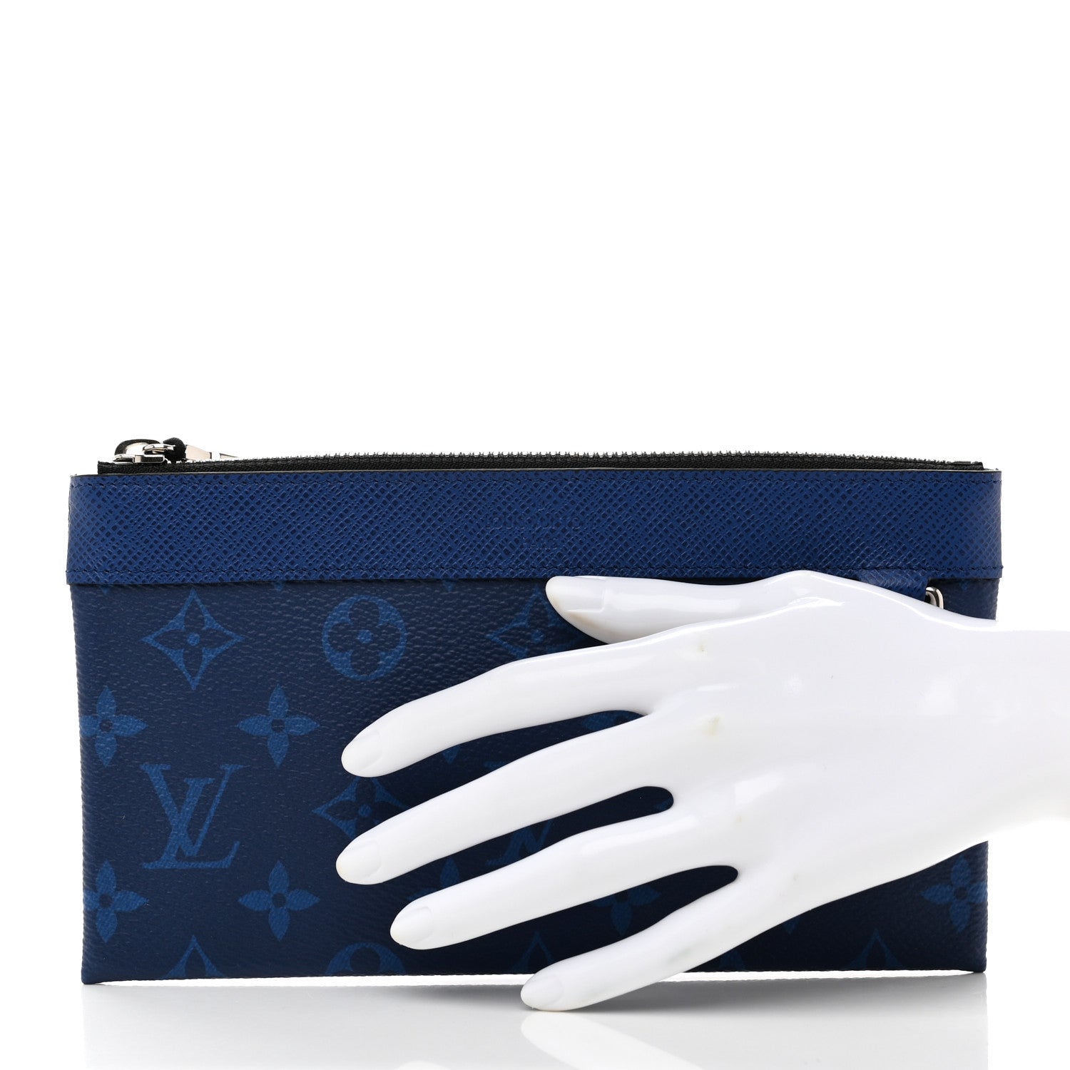Louis Vuitton Taiga Monogram Pacific Discovery Pochette Cobalt 2 of 6