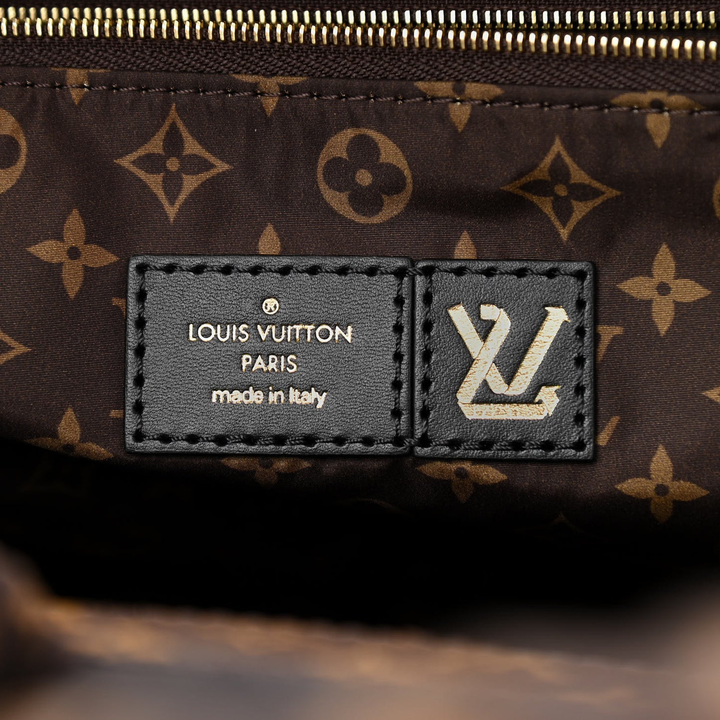 Econyl Monogram Pillow Giant Onthego GM Black