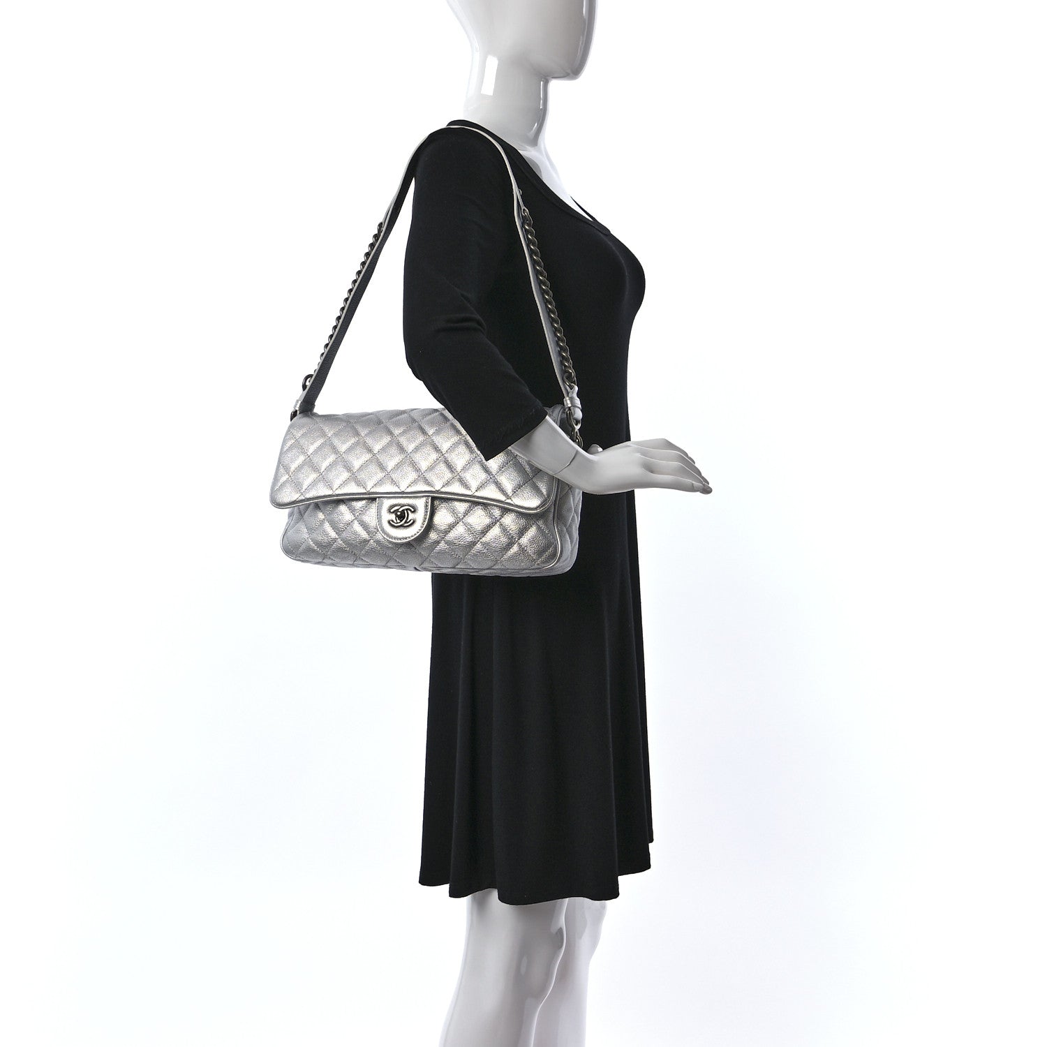 Chanel Metallic Calfskin Quilted Medium Casual Rock Flap Silver 2 of 9