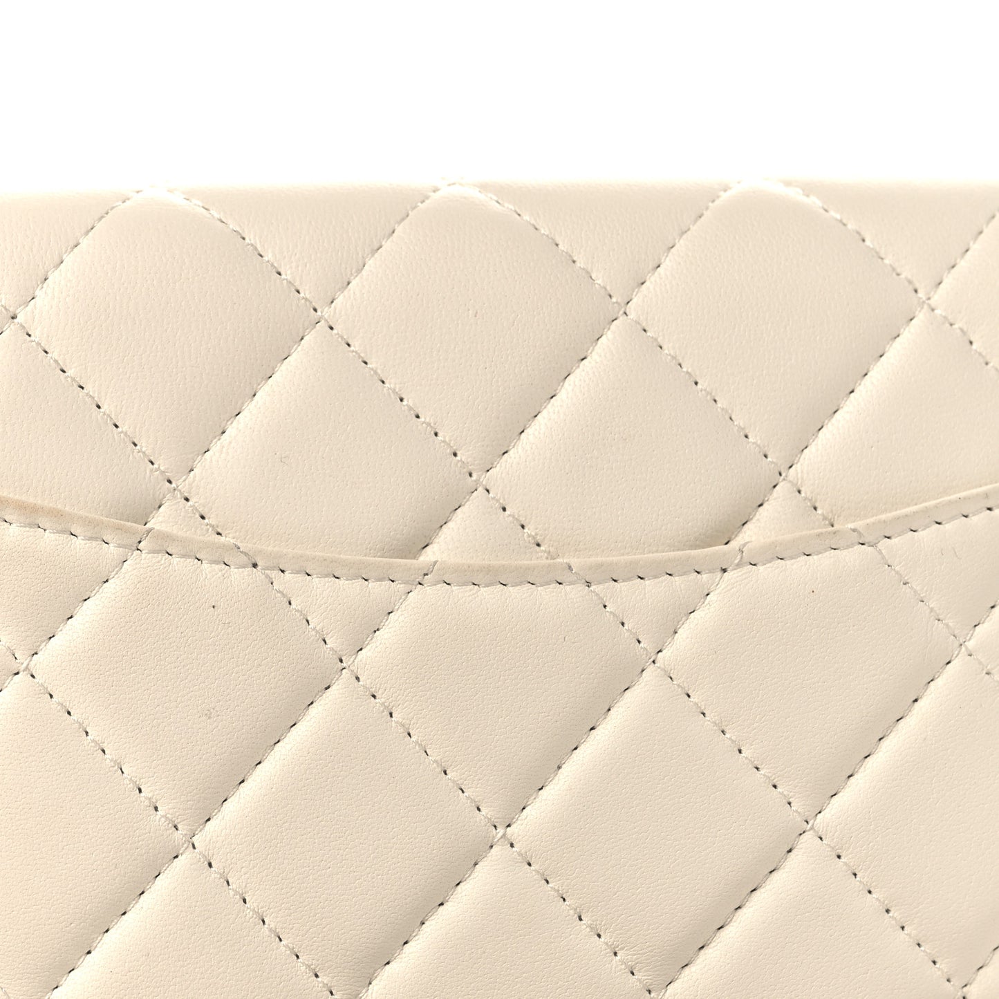 Lambskin Enamel Quilted Pearl Crush Wallet On Chain WOC White