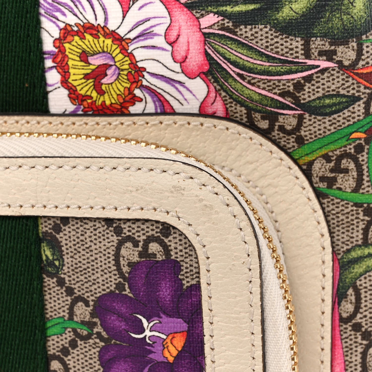 Gucci GG Supreme Monogram Flora Web Small Ophidia Day Backpack White 10 of 11
