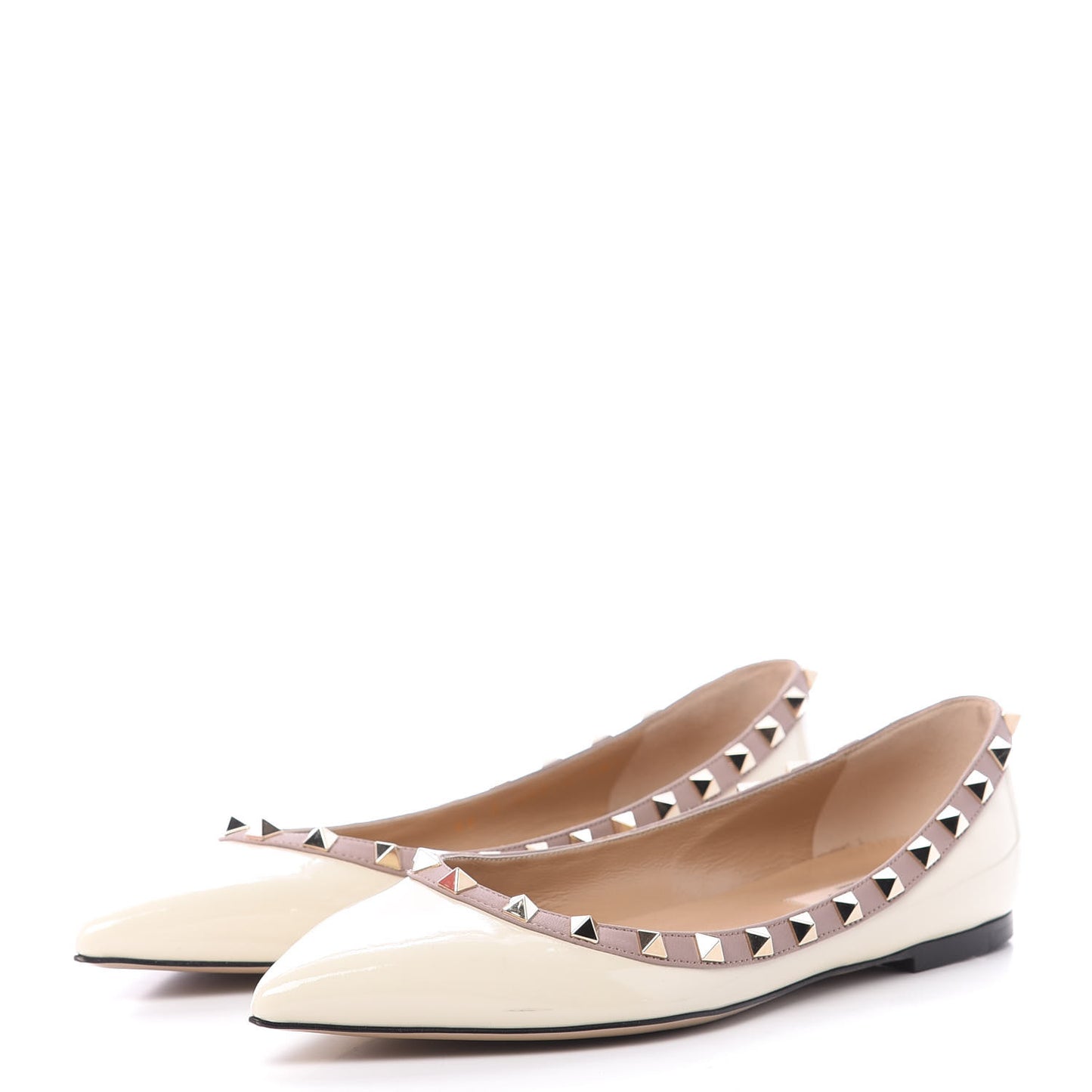 Patent Rockstud Ballerina Flats 38.5 Light Ivory Poudre