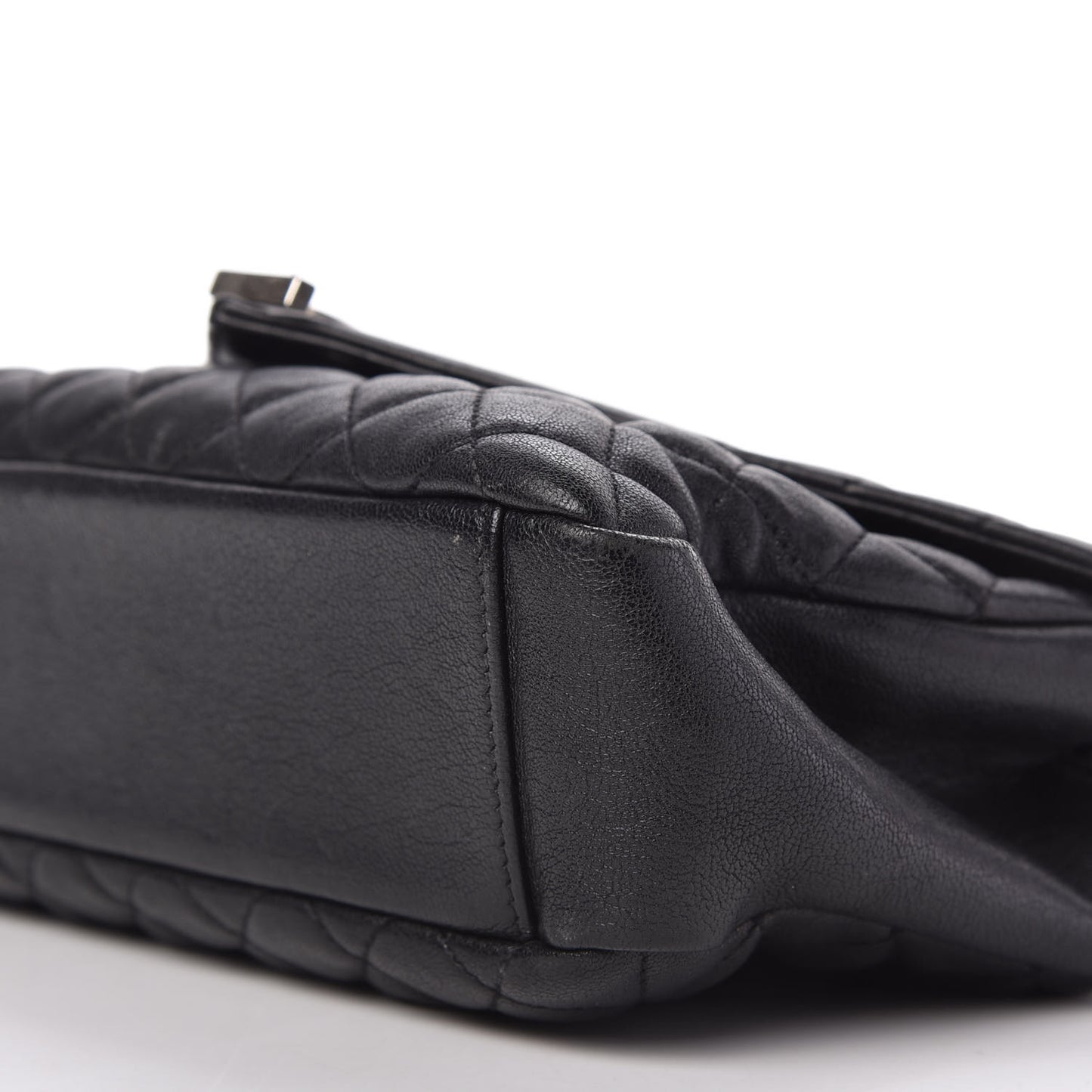 Sheepskin Tri-Quilt Monogram Medium College Bag Black