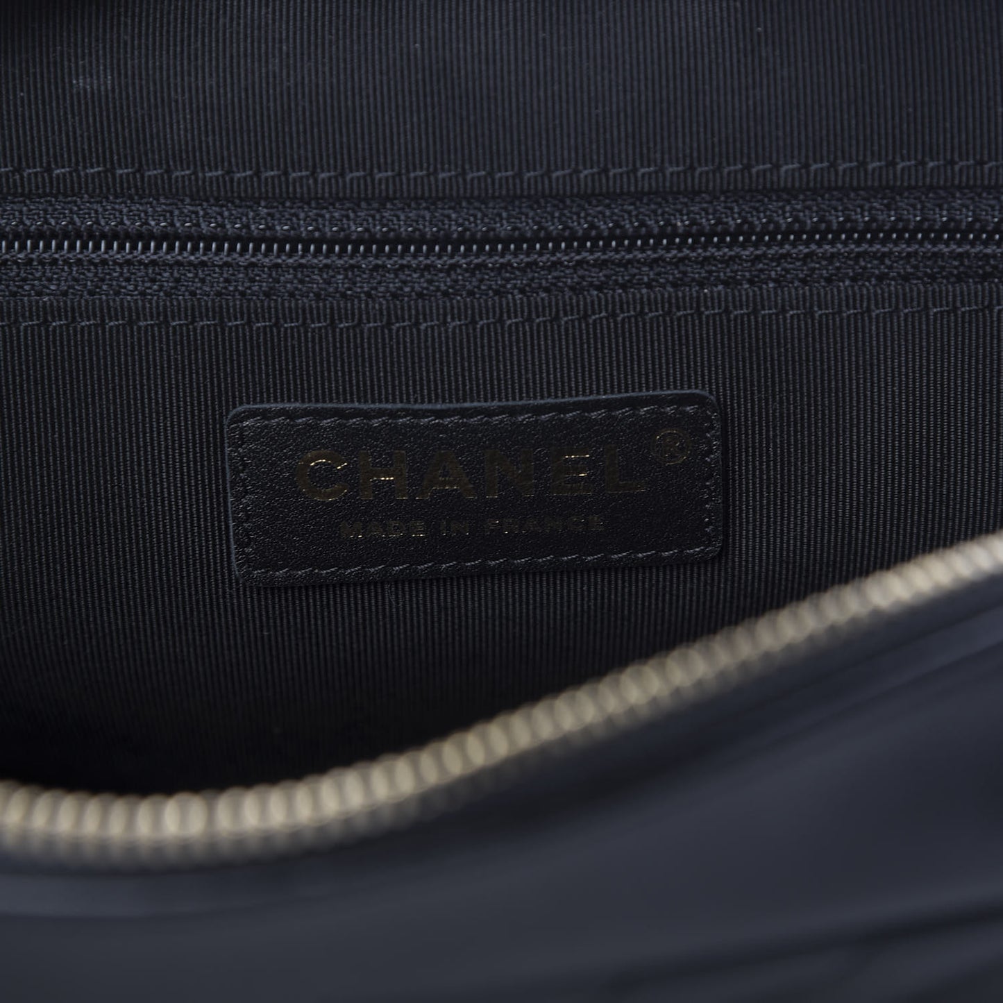 Calfskin Quilted Daily Chevron Camera Case Black