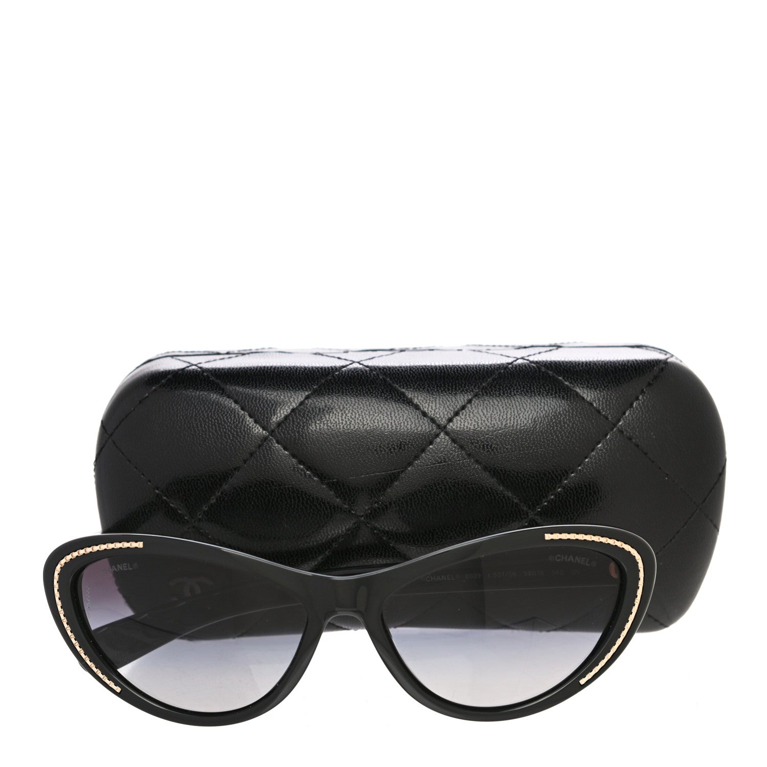 ノベルティ　CHANEL ブラック キャットアイ サングラス Chanel Cat Eye Chain Sunglasses 6039 Black 895976 – FASHIONPHILE