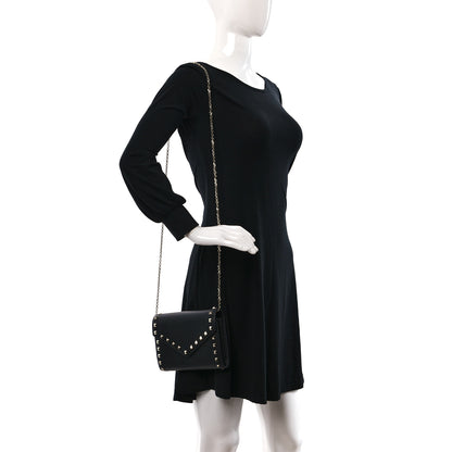 Valentino Garavani Pebbled Calfskin Rockstud Envelope Wallet On Chain Black 2 of 8
