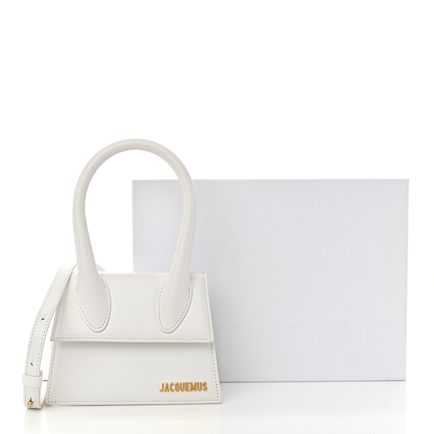 Smooth Calfskin Le Chiquito Moyen White
