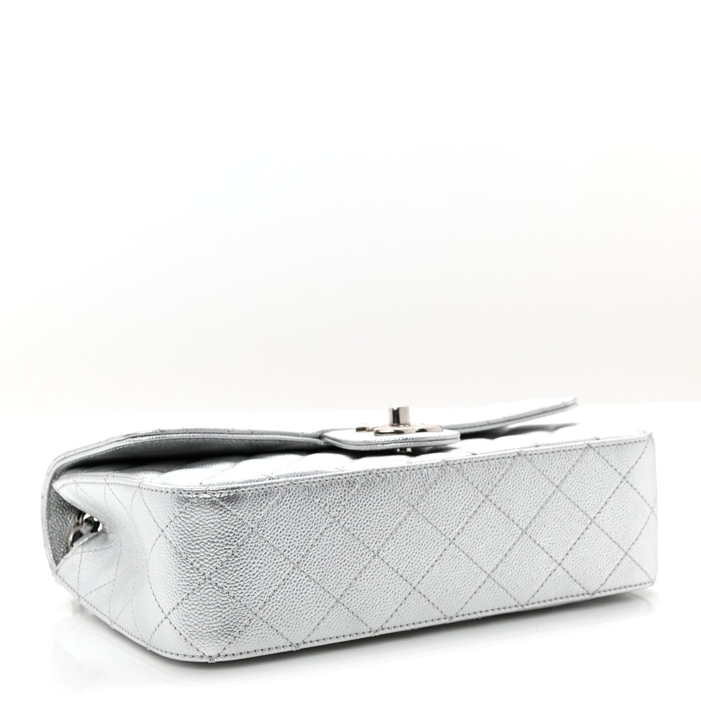 Metallic Caviar Quilted Medium CC Slide Flap Silver