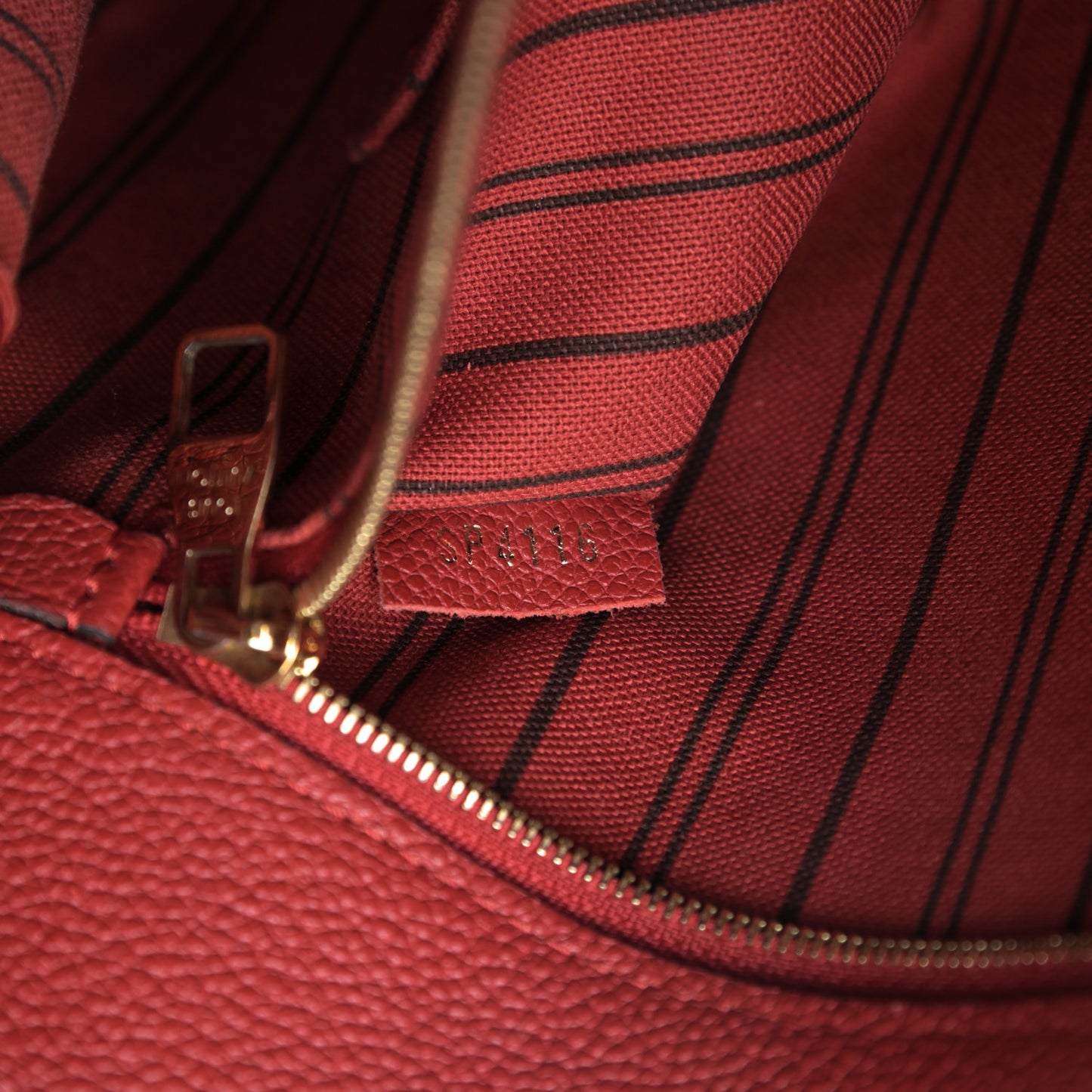Empreinte Spontini Cherry
