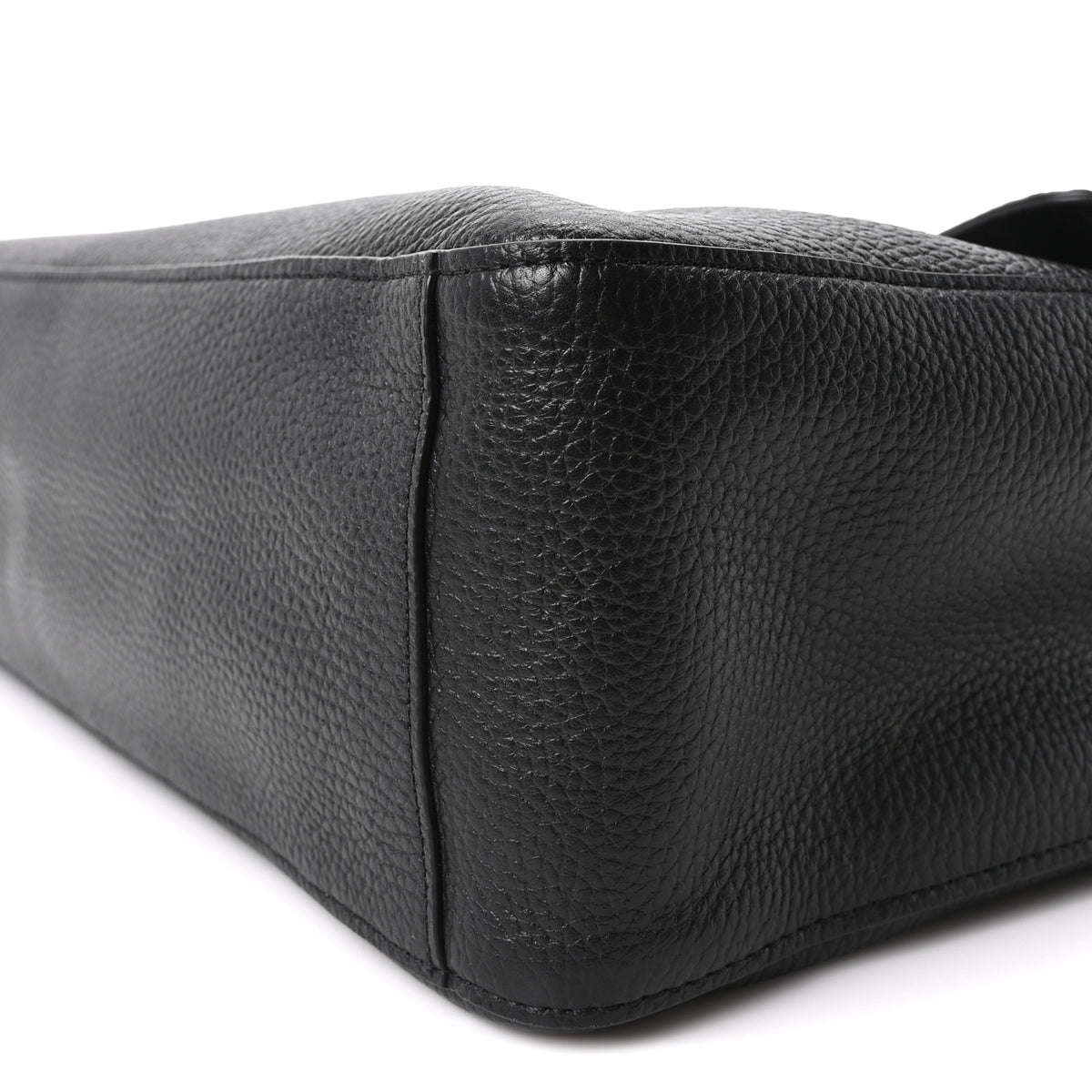 Grained Calfskin Souplissimo Maxi Flap Black