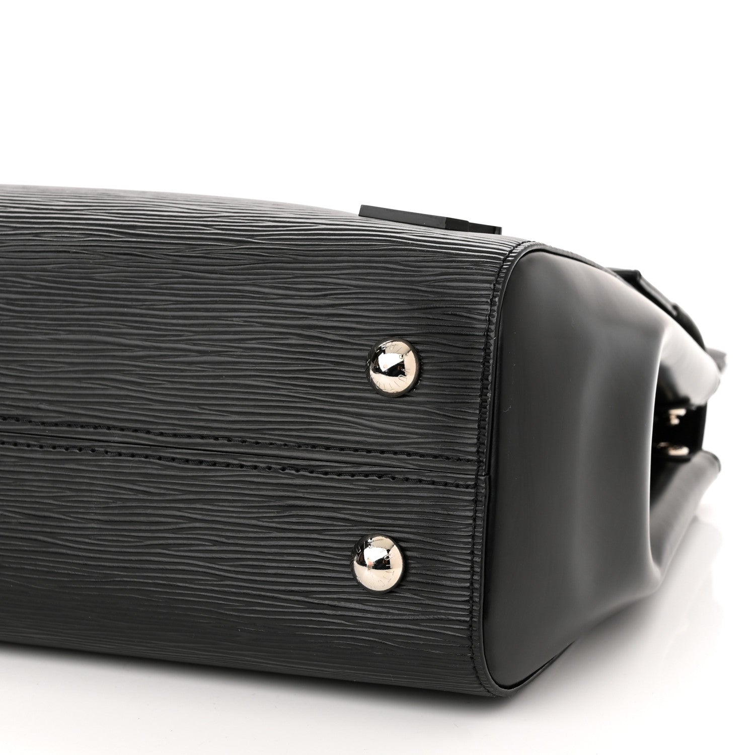 Louis Vuitton Epi Cluny MM Black 9 of 10