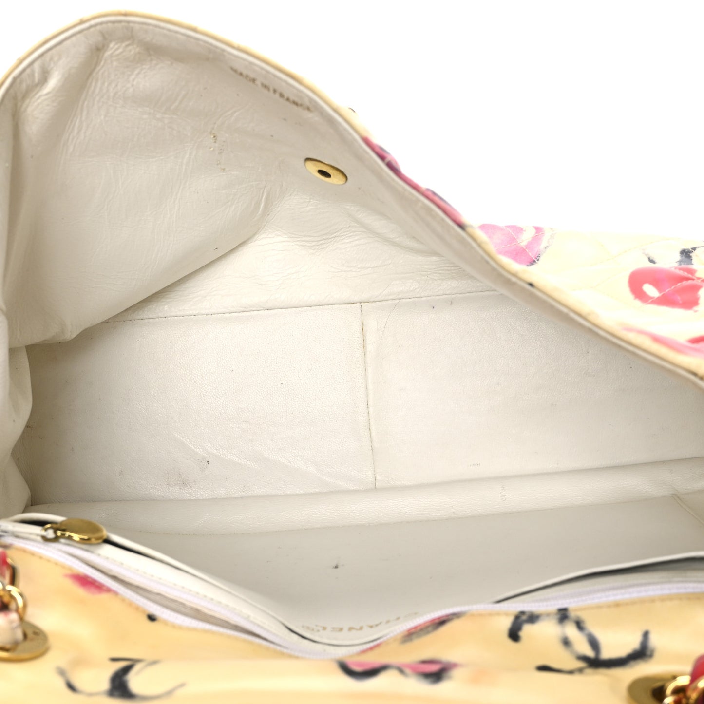 Coated Canvas Quilted Lips and Kisses Graffiti XL Jumbo Single Flap White Multicolor