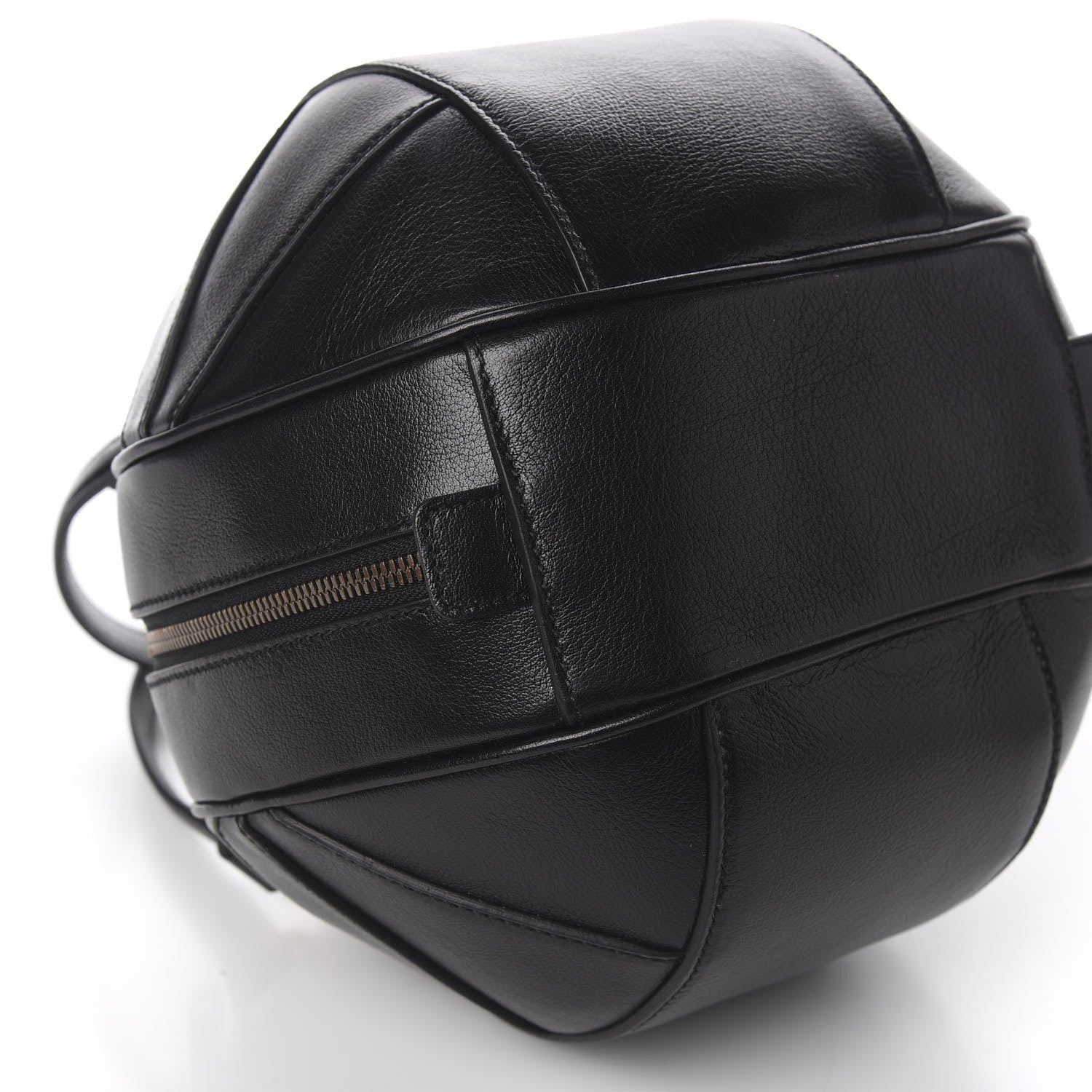 Gucci Piuma Lux Energy Tifosa Basketball Shaped Shoulder Bag Black 8 of 9