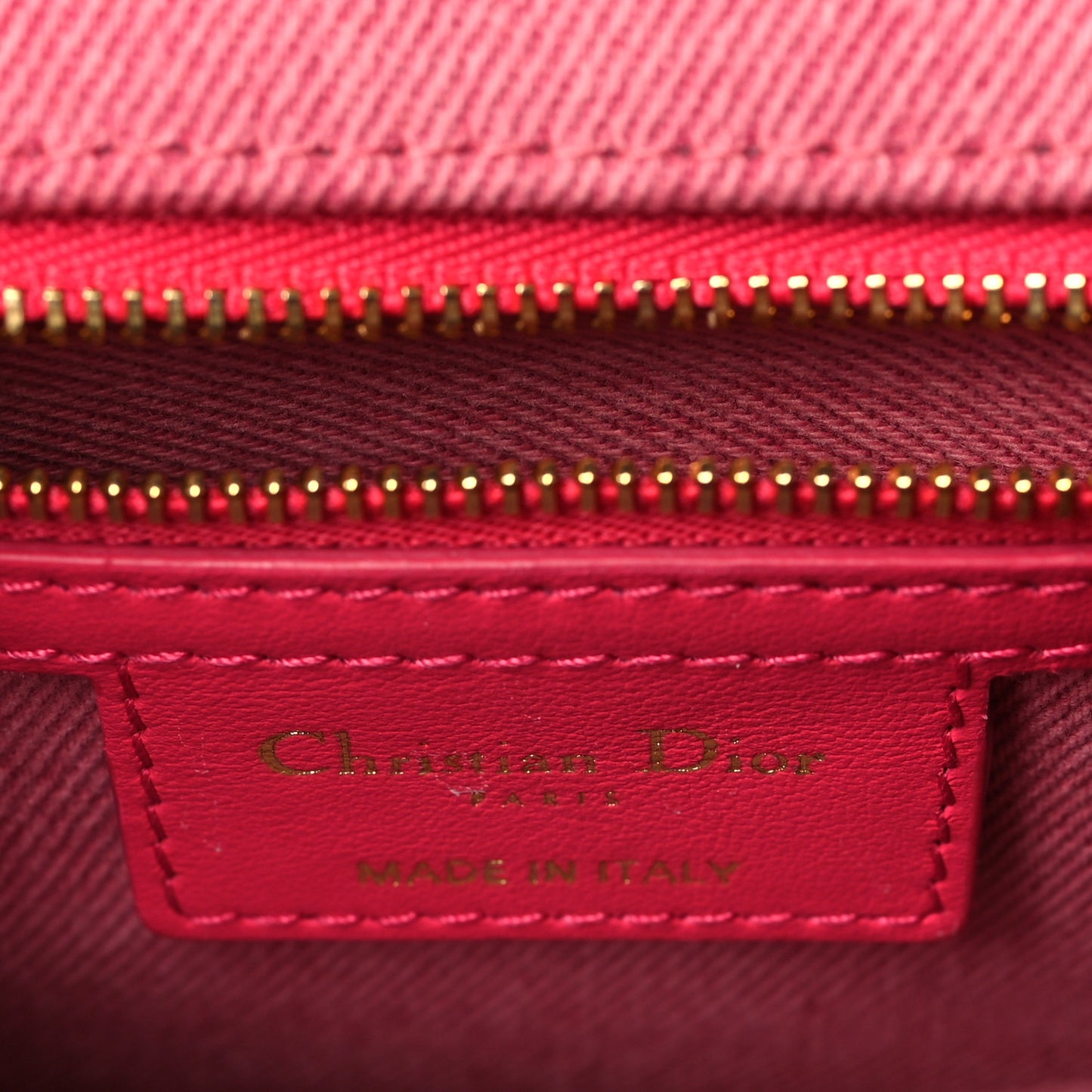 Denim Macrocannage Medium Caro Bag Fuchsia Multicolor