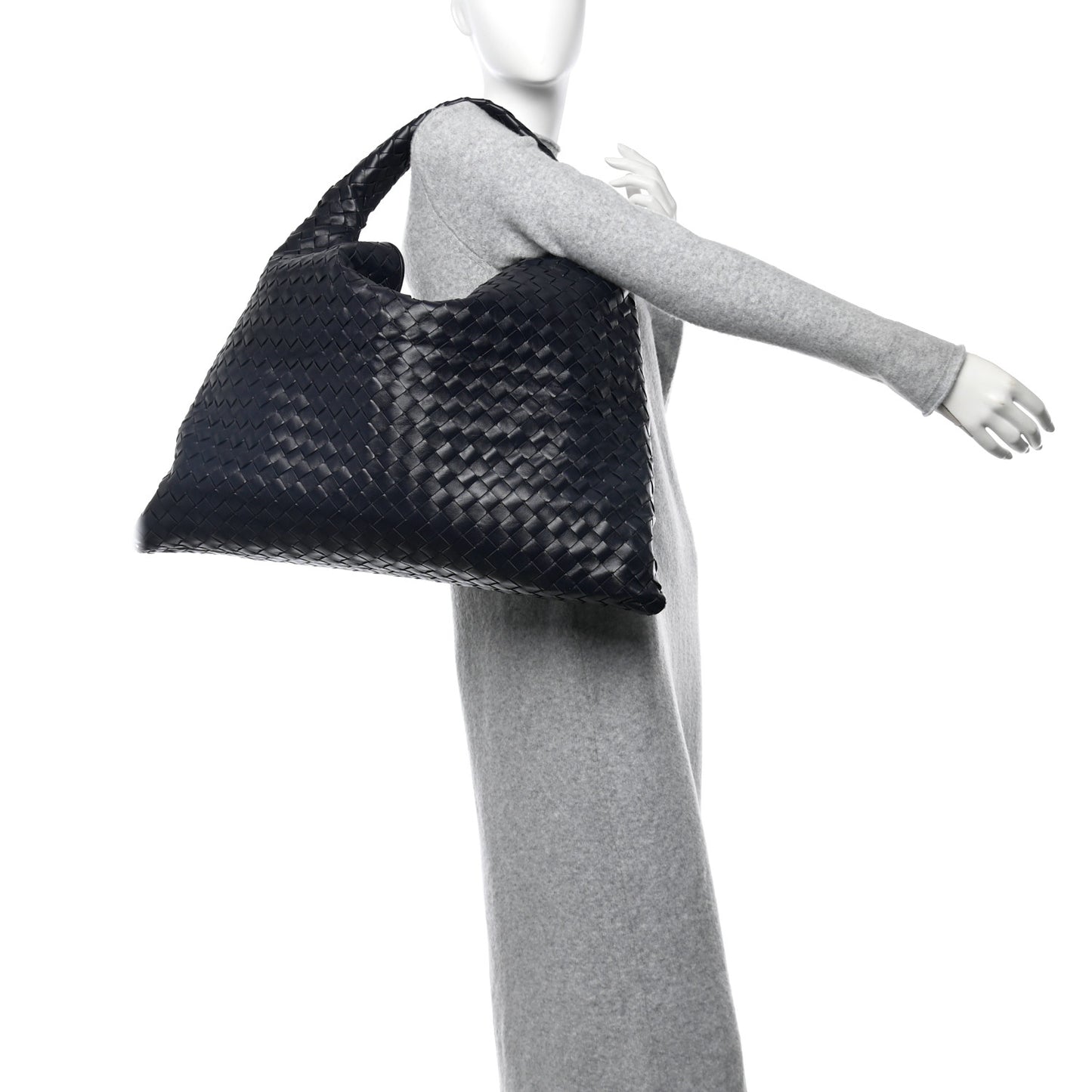 Calfskin Intrecciato Large Hop Space