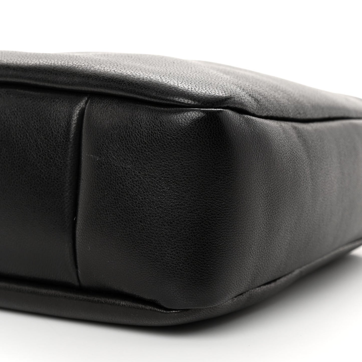 Padded Lambskin Le 5 A 7 Hobo Black