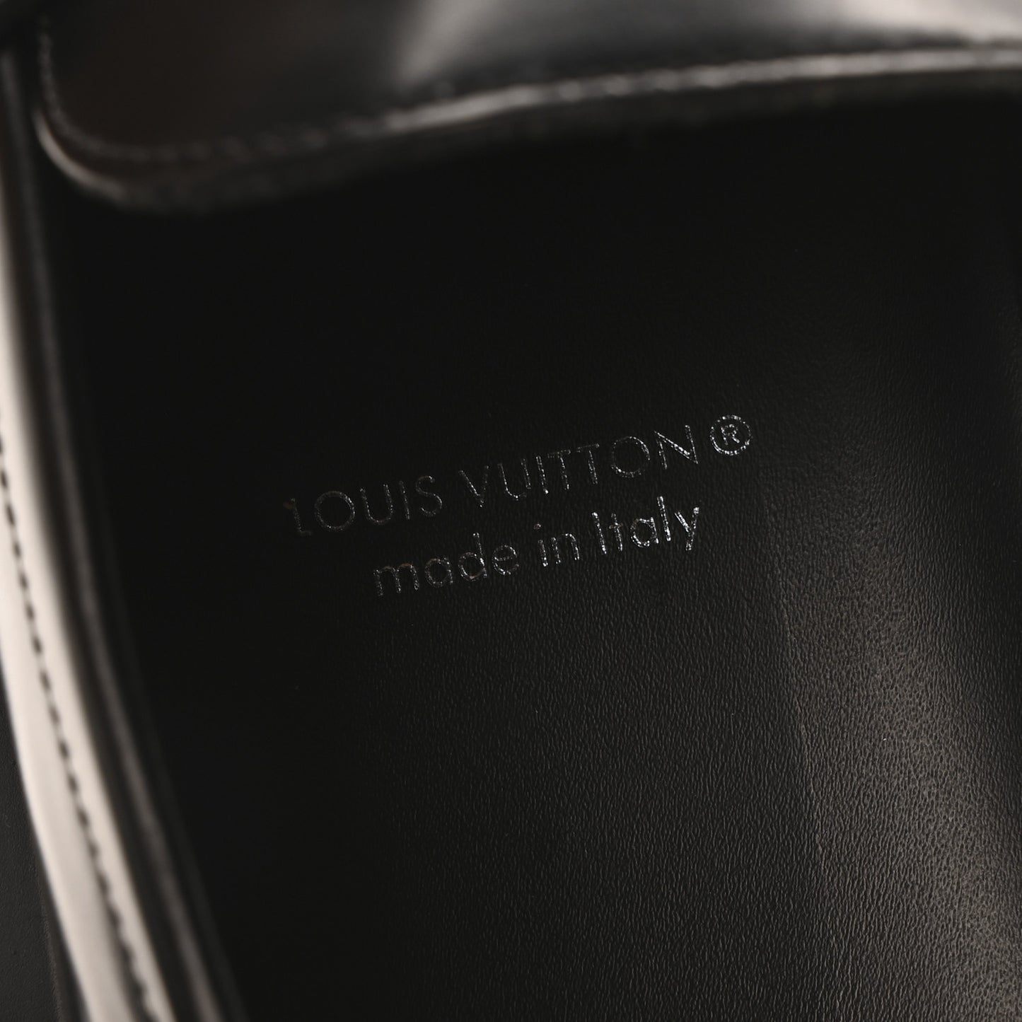 Calfskin Baroque Mens LV Loafers 9 Black