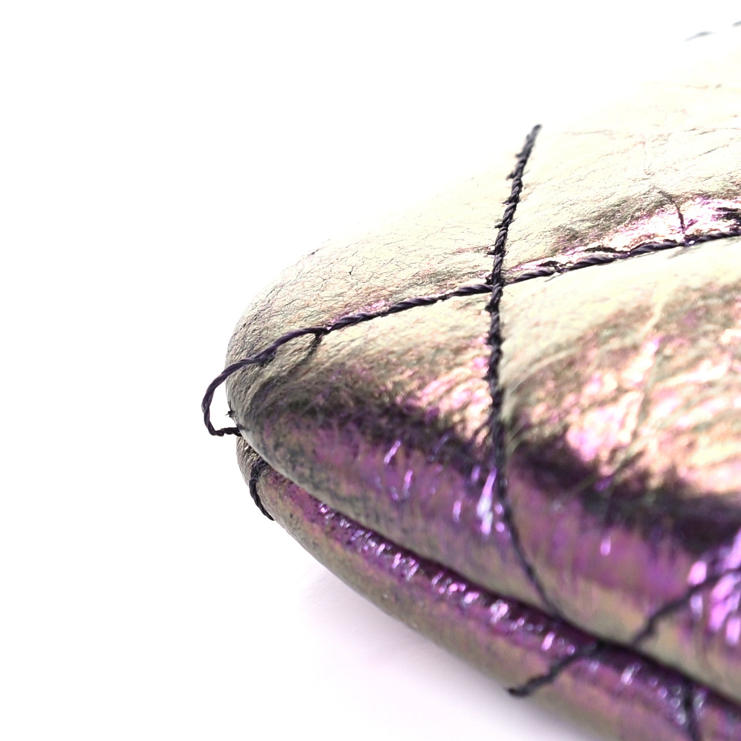 Chanel Iridescent Crumpled Calfskin CC Ripples Medium Cosmetic Case Purple 12 of 12