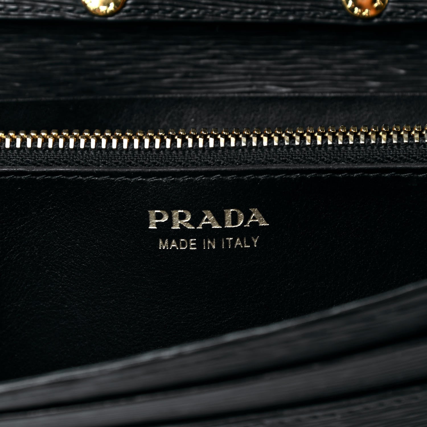 Prada Vitello Move Metal Oro Chain Wallet Black 6 of 8