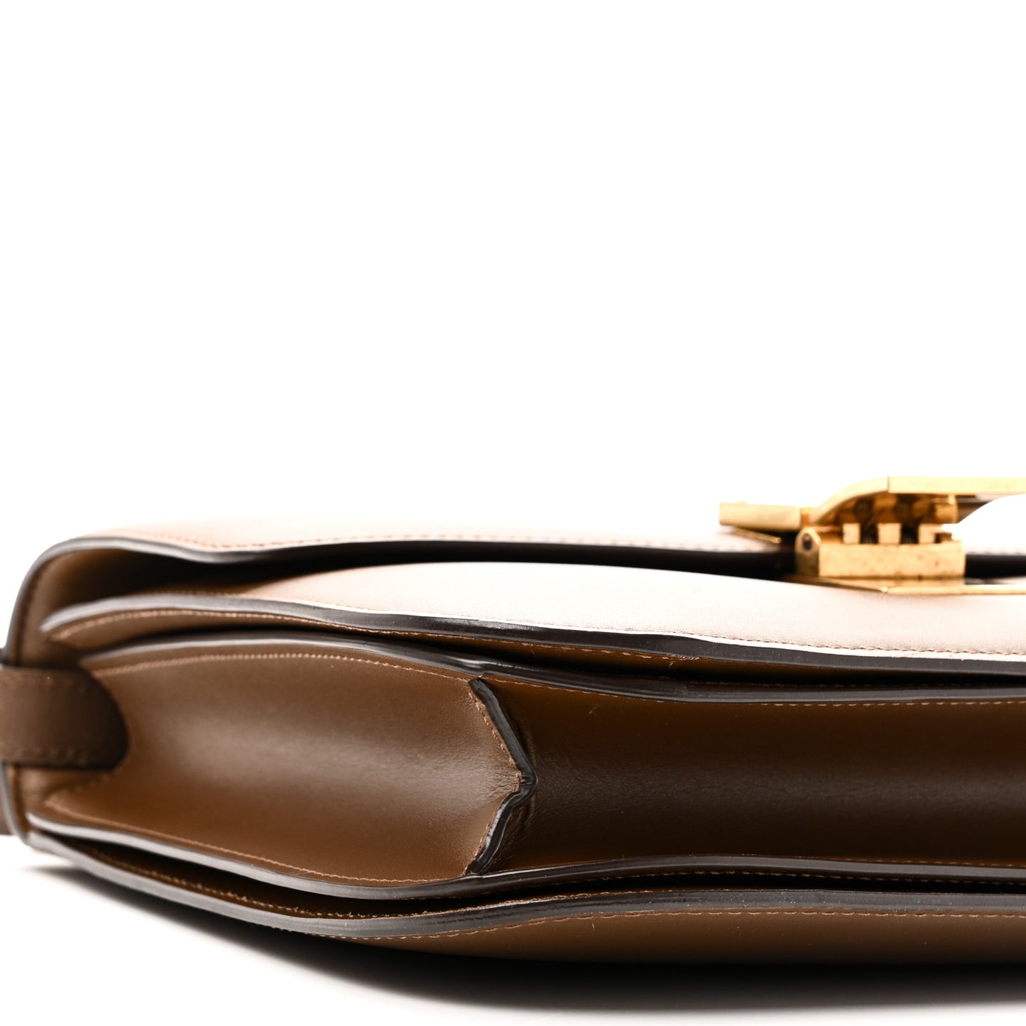 Box Calfskin Medium Classic Box Flap Bag Camel