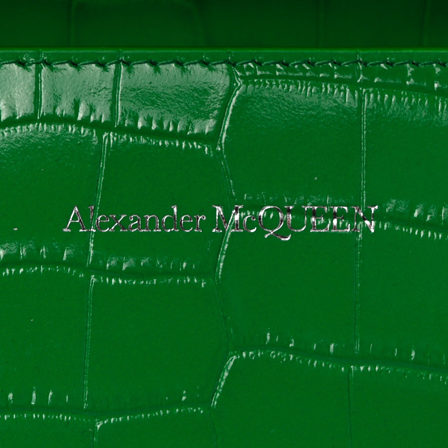 Calfskin Crocodile Embossed Knuckle Shoulder Bag Green