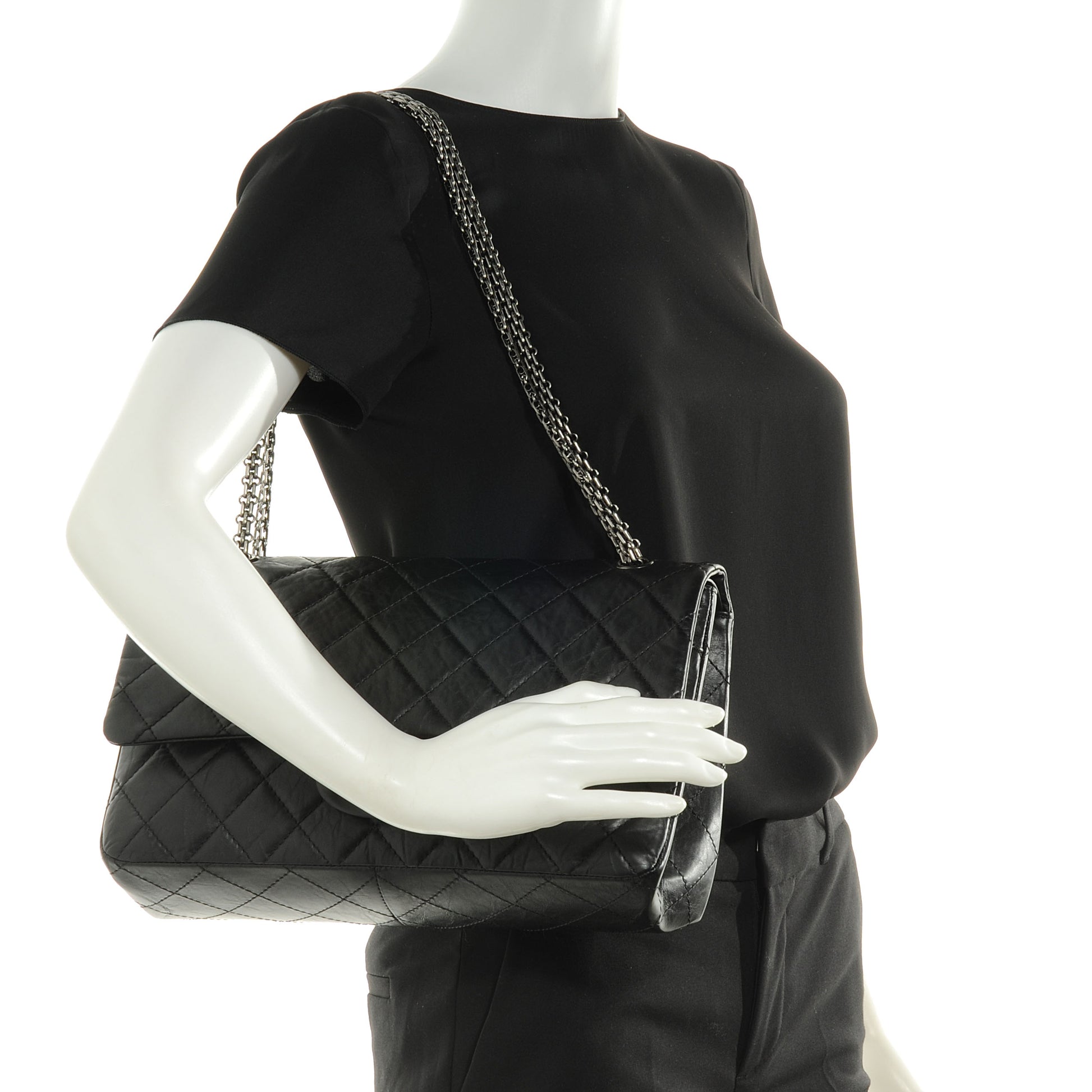 Chanel Aged Calfskin Quilted 2.55 Reissue 227 Flap Black 2 of 8