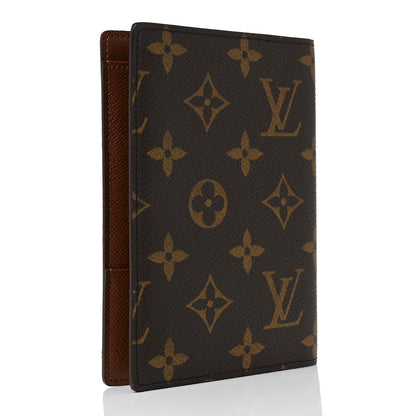 Louis Vuitton Monogram Passport Cover 3 of 8