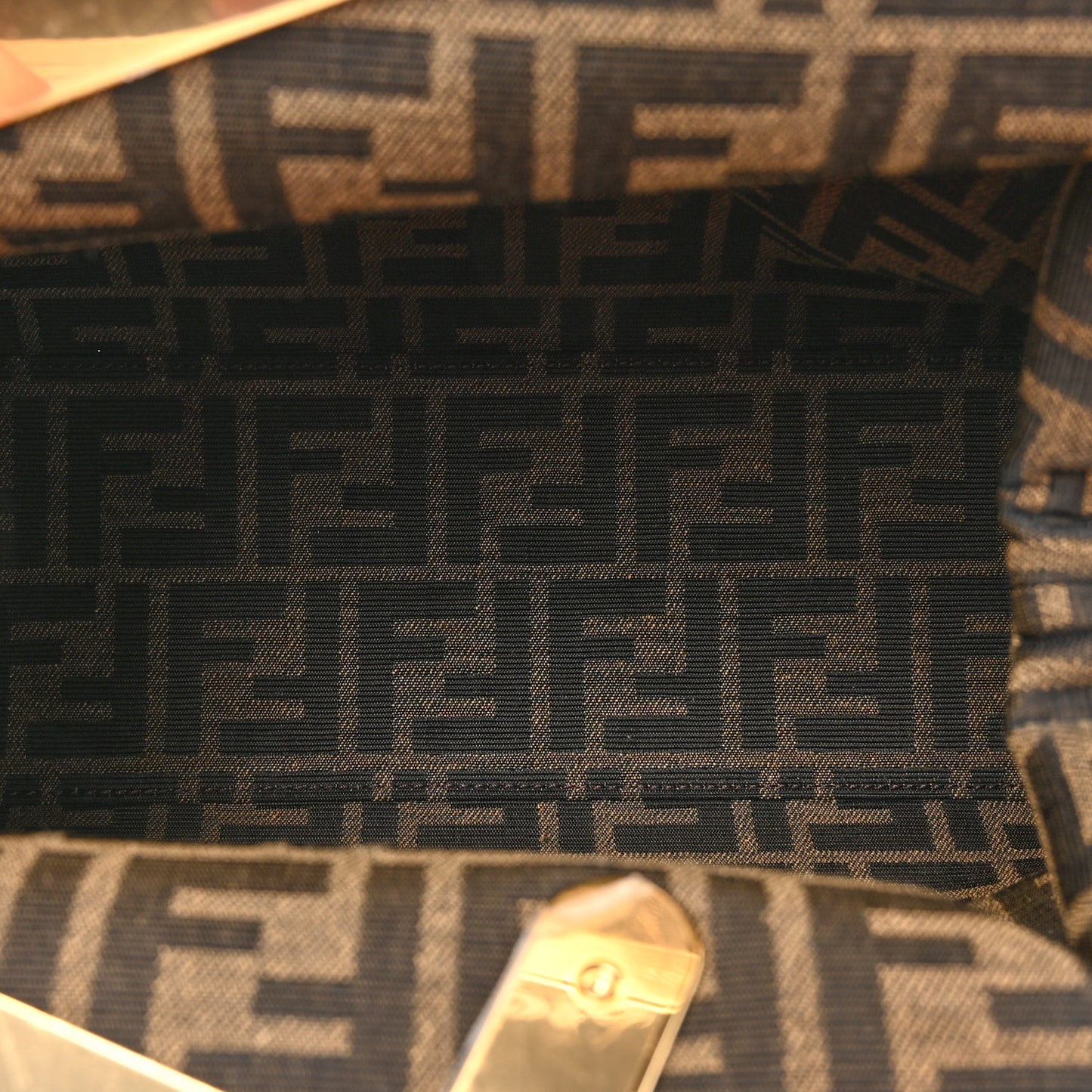 Shiny Nappa Medium Fendi First Caramello